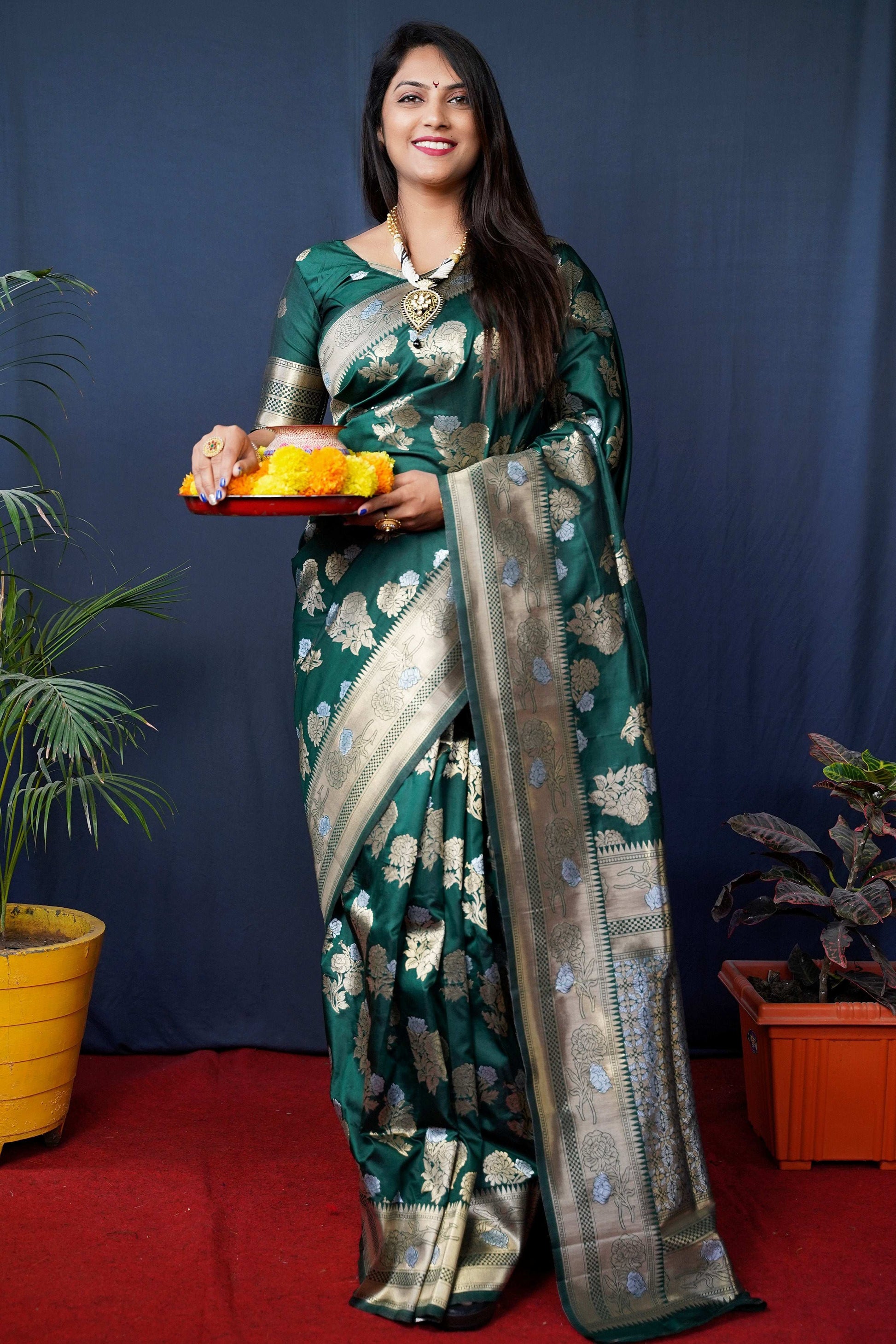 Jyoti Fashion Women's Bottle Green Handloom Banarasi Silk Zari Woven Saree with Blouse | Swadesiicart