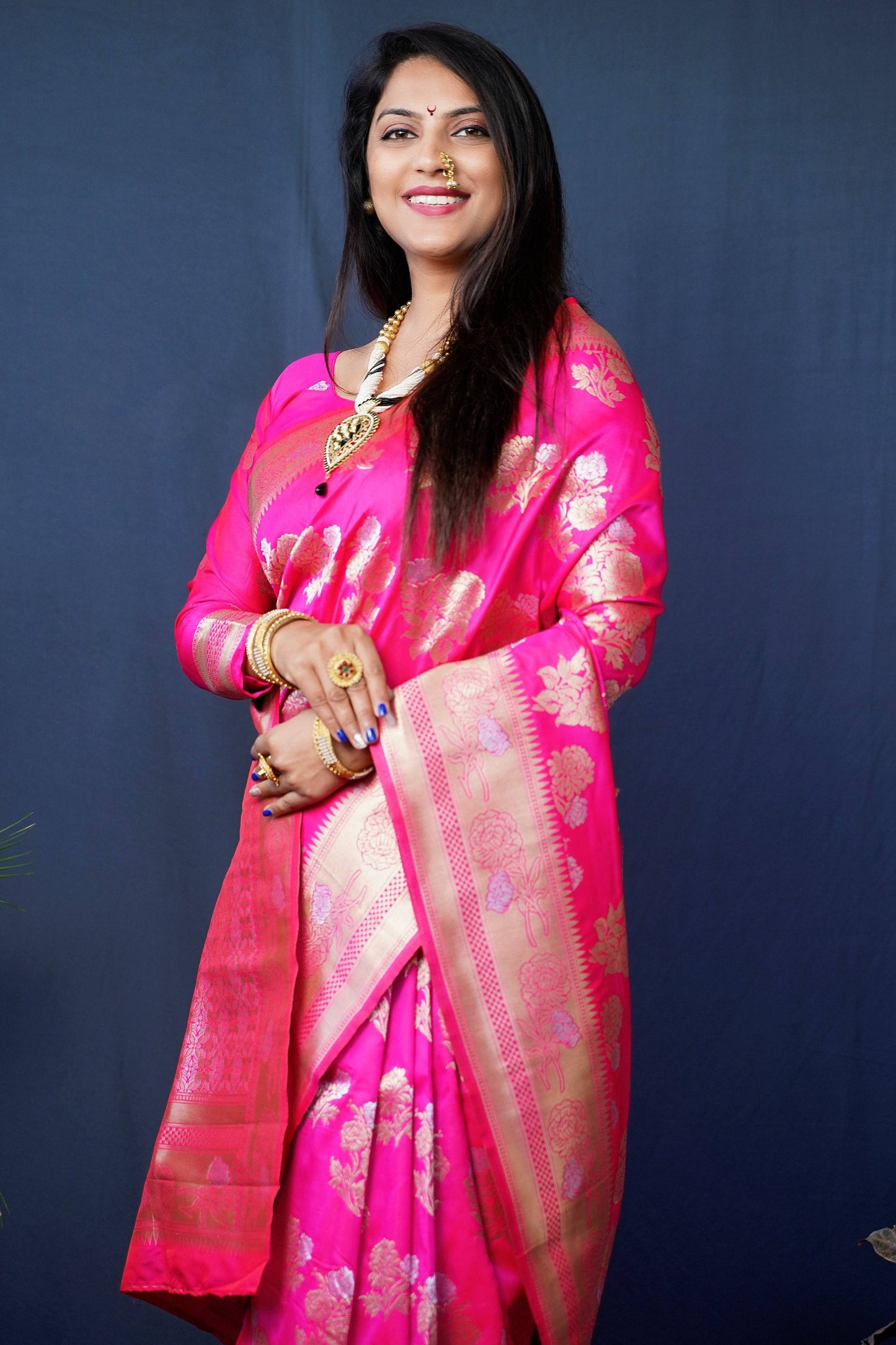 Jyoti Fashion Women's Pink Handloom Banarasi Silk Zari Woven Saree with Blouse | Swadesiicart