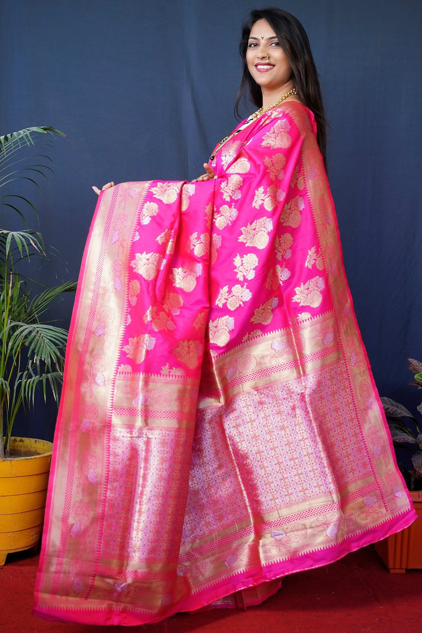 Jyoti Fashion Women's Pink Handloom Banarasi Silk Zari Woven Saree with Blouse | Swadesiicart