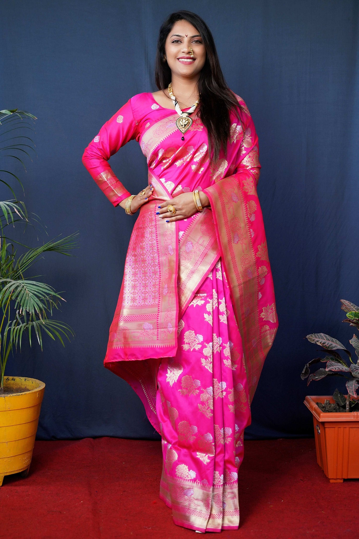 Jyoti Fashion Women's Pink Handloom Banarasi Silk Zari Woven Saree with Blouse | Swadesiicart
