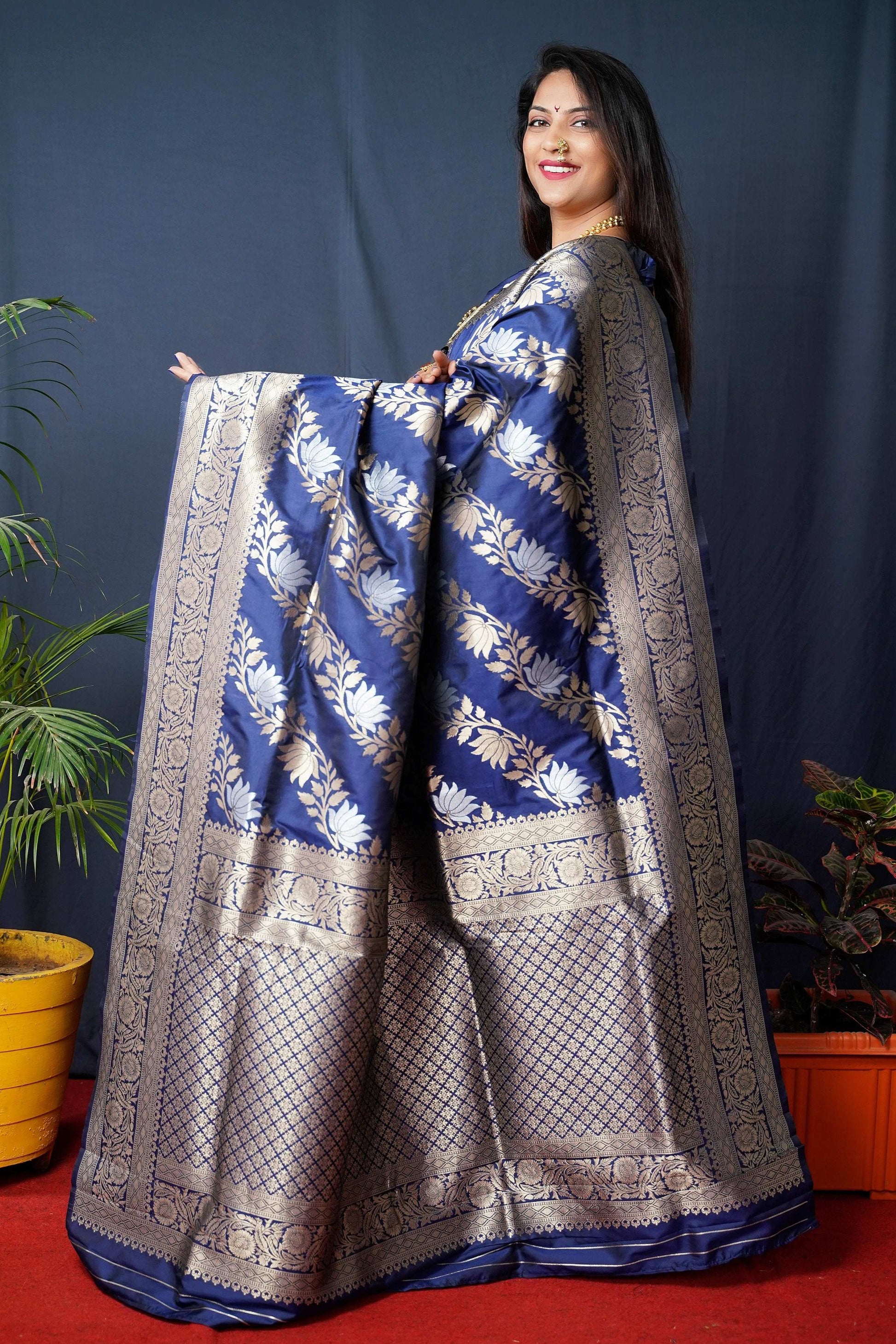 Jyoti Fashion Women's Navy Blue Handloom Banarasi Silk Zari Woven Saree with Blouse | Swadesiicart