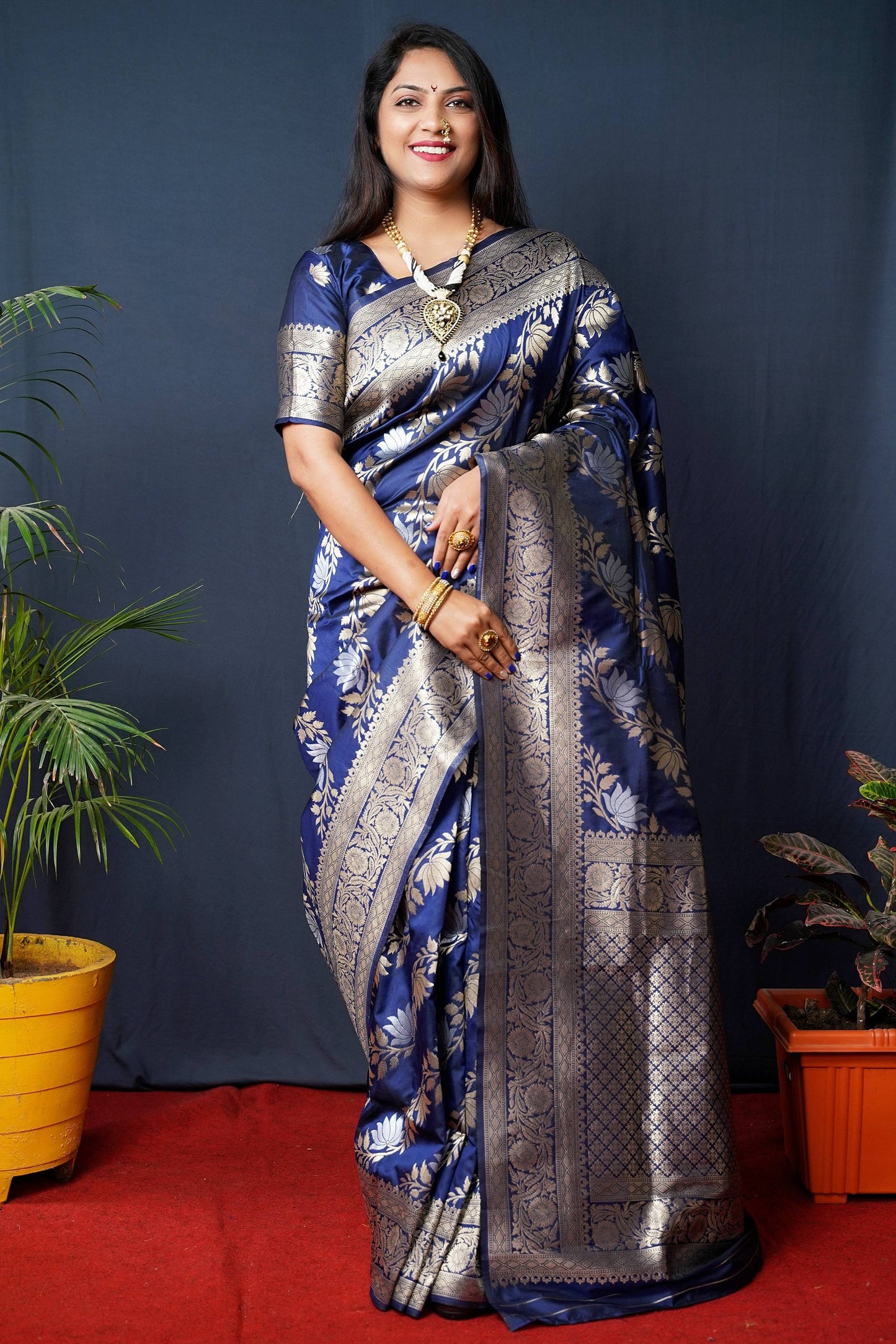 Jyoti Fashion Women's Navy Blue Handloom Banarasi Silk Zari Woven Saree with Blouse | Swadesiicart