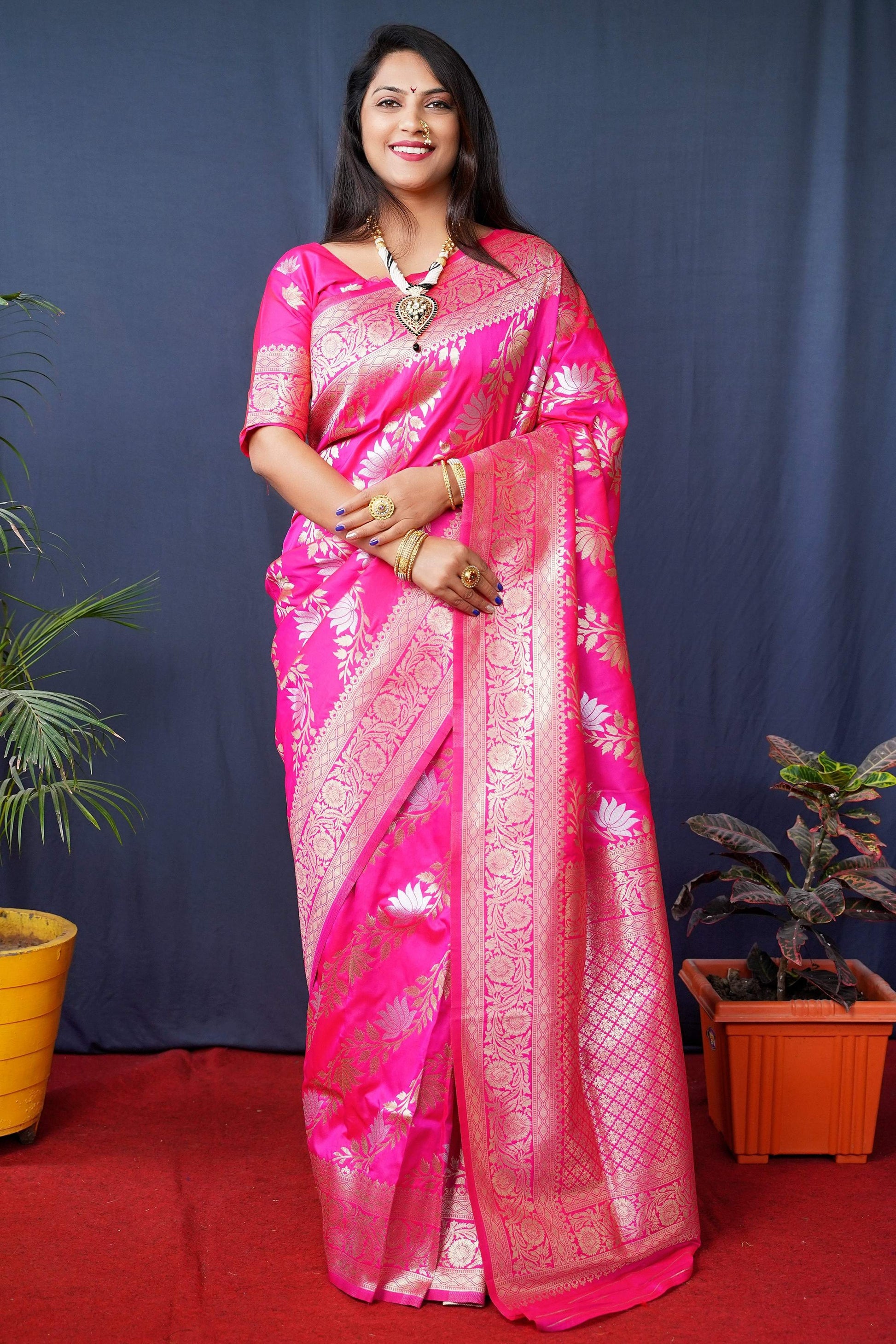 Jyoti Fashion Women's Pink Handloom Banarasi Silk Zari Woven Saree with Blouse | Swadesiicart