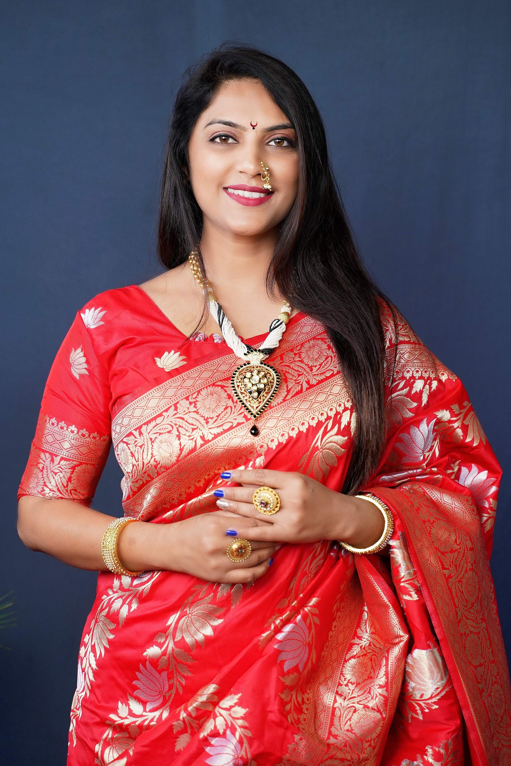 Jyoti Fashion Women's Red Handloom Banarasi Silk Zari Woven Saree with Blouse | Swadesiicart