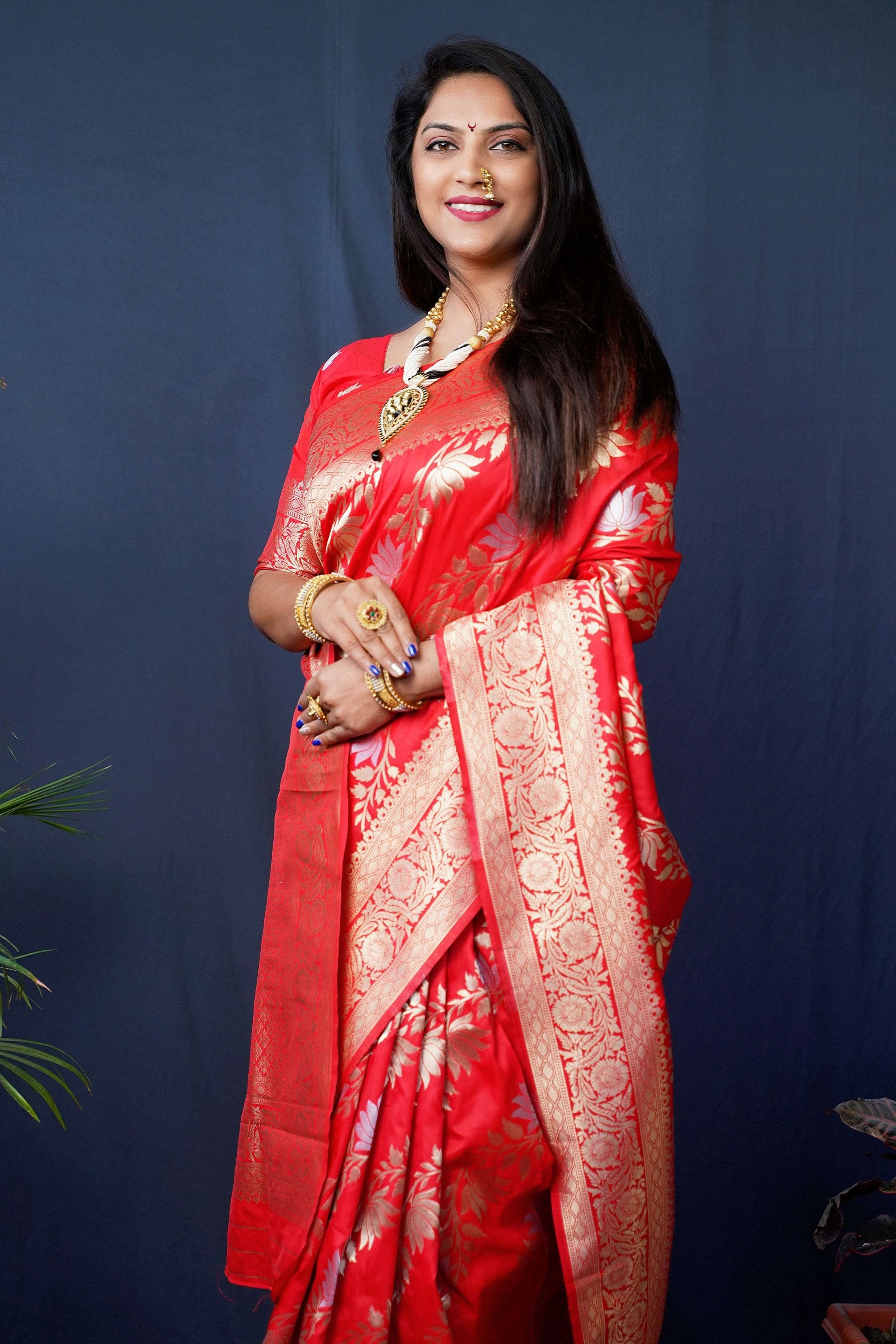 Jyoti Fashion Women's Red Handloom Banarasi Silk Zari Woven Saree with Blouse | Swadesiicart