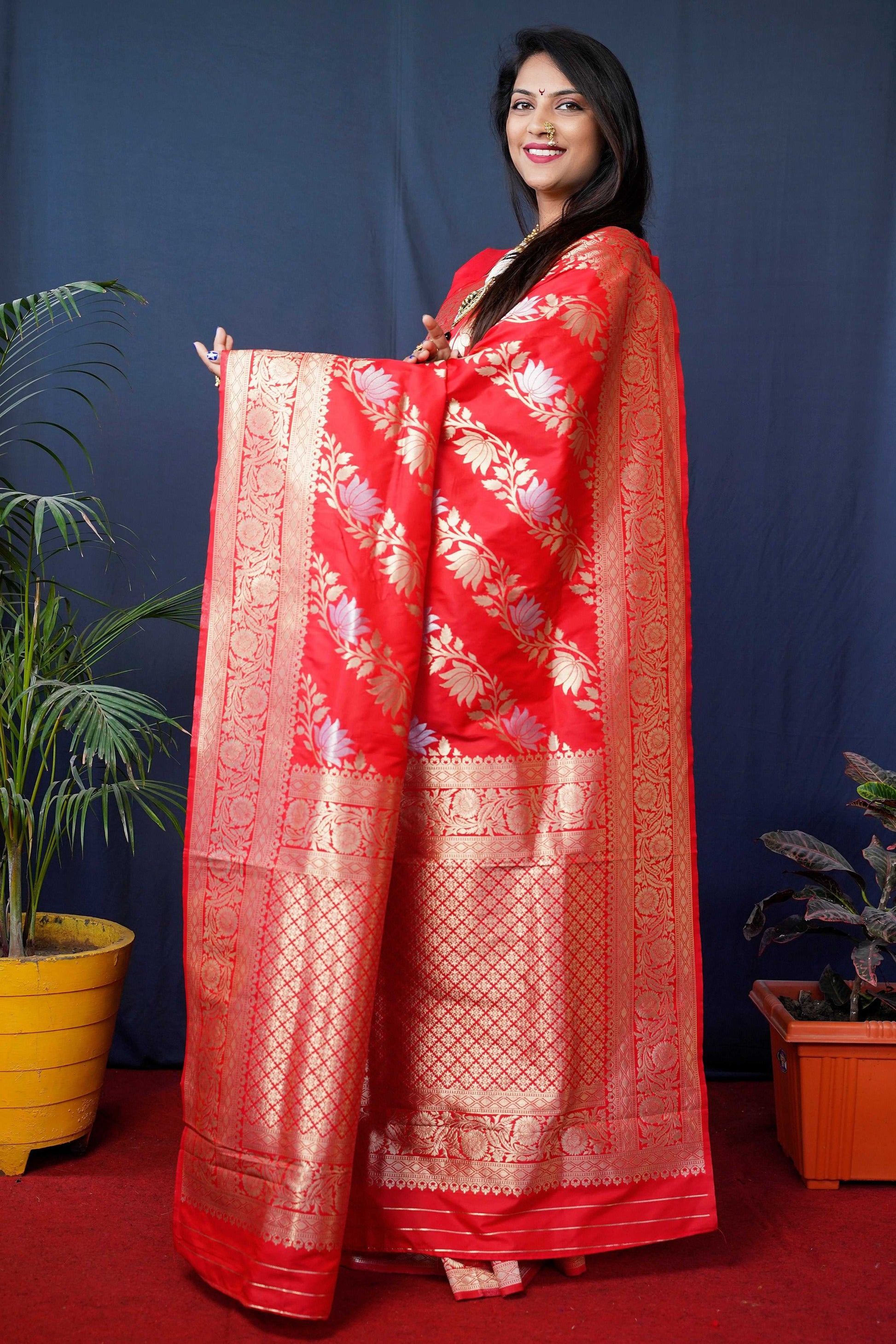 Jyoti Fashion Women's Red Handloom Banarasi Silk Zari Woven Saree with Blouse | Swadesiicart