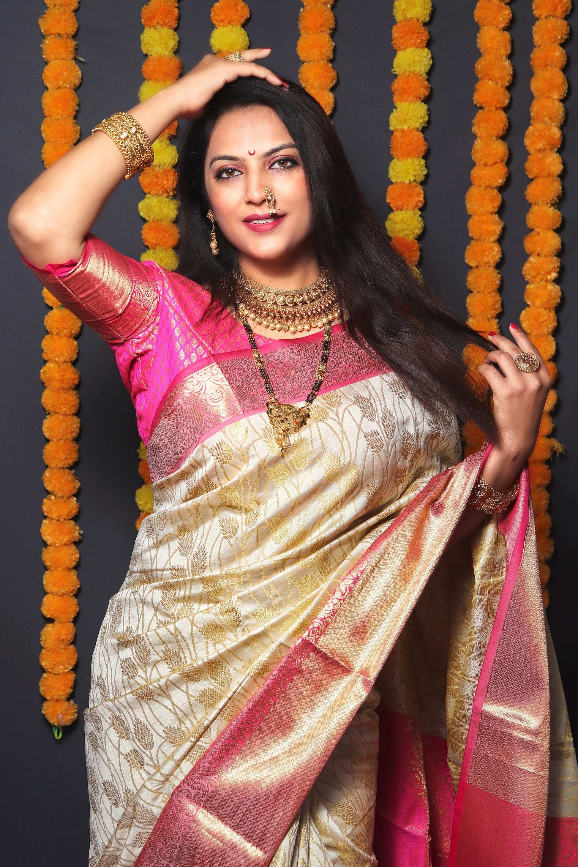 Jyoti Fashion Women's Off White Kanchipuram Silk Zari Woven Saree with Blouse | Swadesiicart