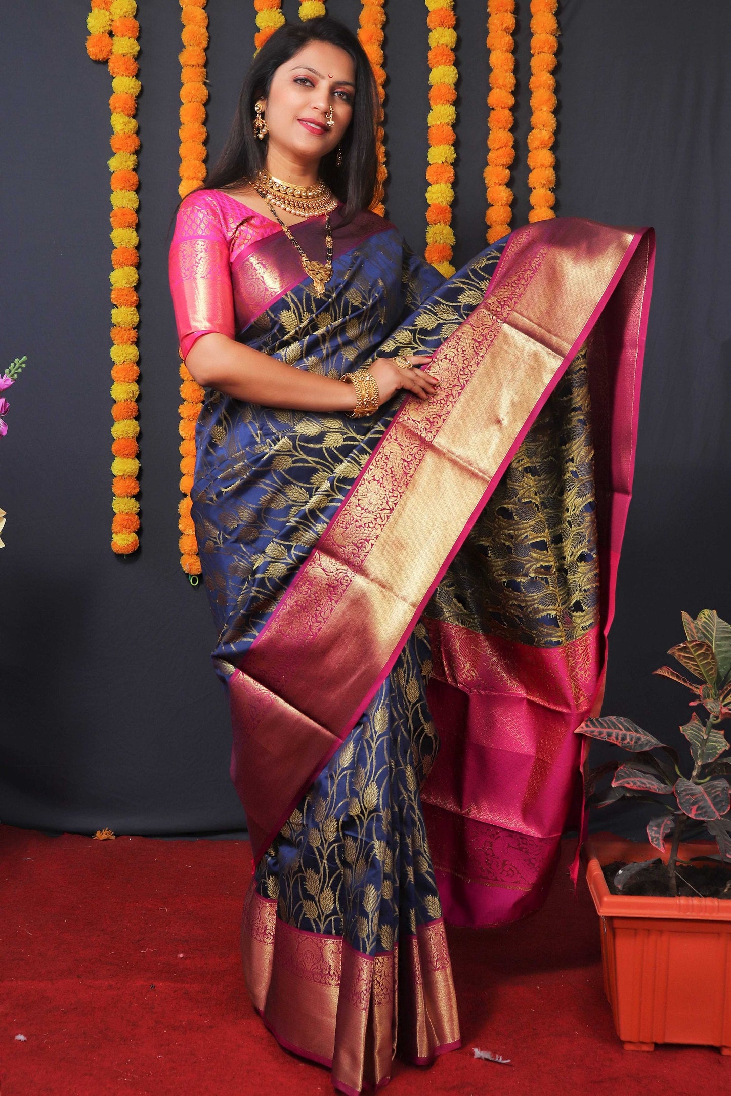 Jyoti Fashion Women's Navy Blue Kanchipuram Silk Zari Woven Saree with Blouse | Swadesiicart