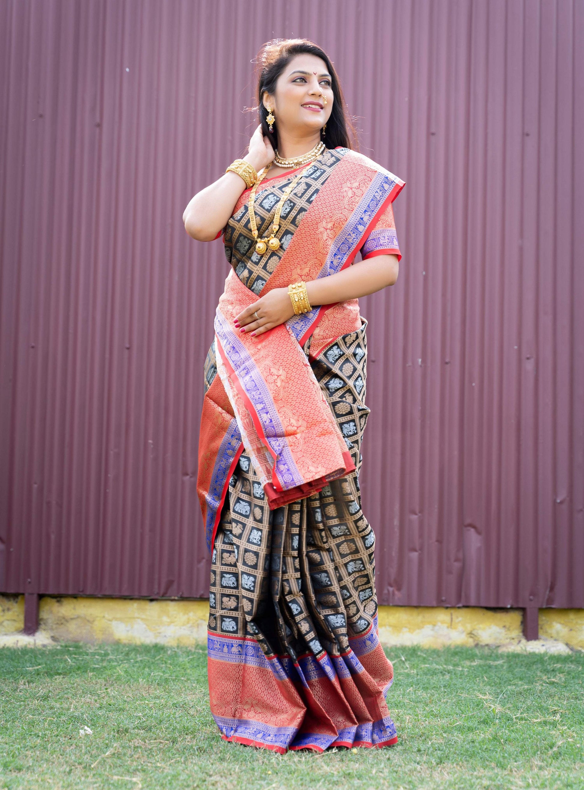 Jyoti Fashion Women's Black Kanchipuram Silk Zari Woven Saree with Blouse | Swadesiicart