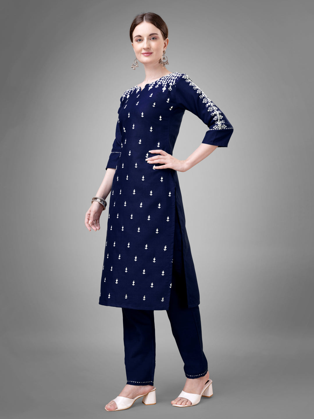 Jyoti Fashion Women's Navy Blue Cotton Blend Sequins with Embroidered Kurta Set | Swadesiicart