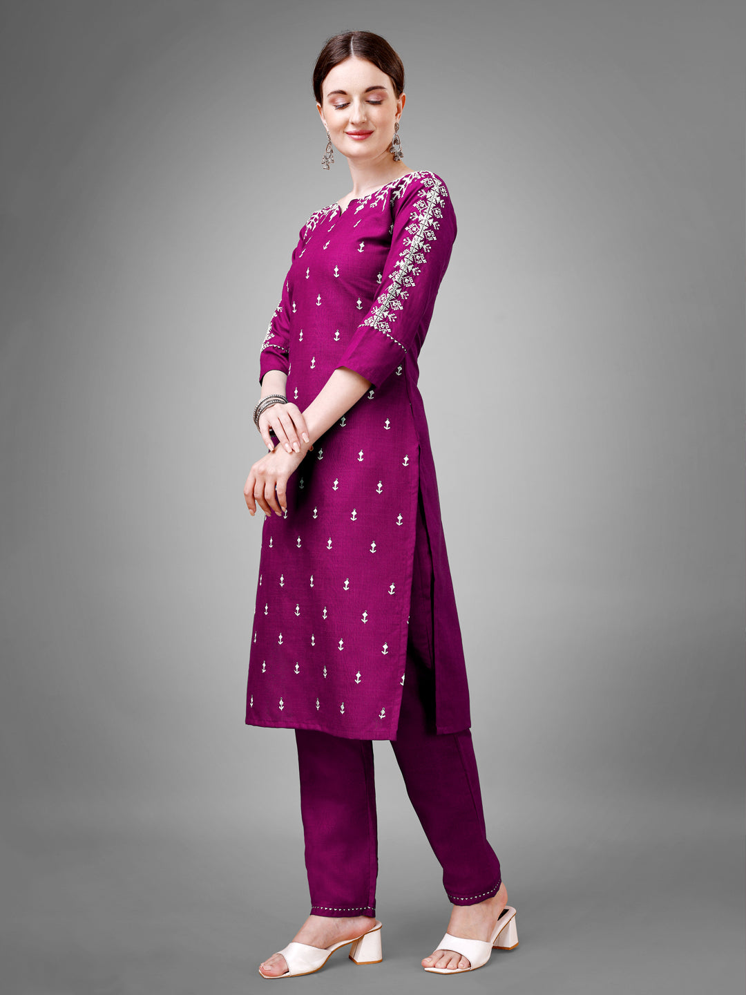 Jyoti Fashion Women's Purple Cotton Blend Sequins with Embroidered Kurta Set | Swadesiicart