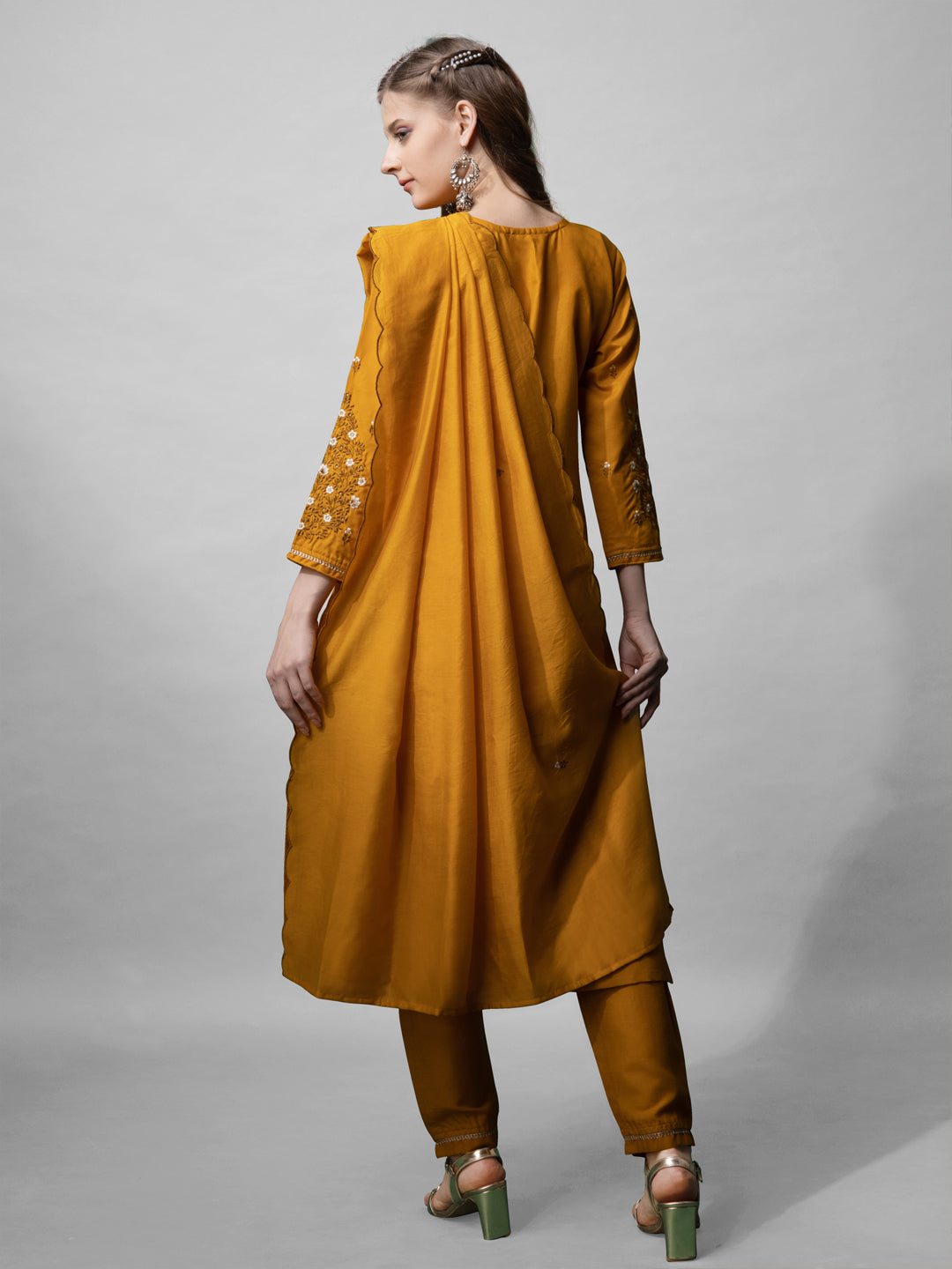 Jyoti Fashion Women's Mustard Cotton Blend Embroidered Kurta Set | Swadesiicart