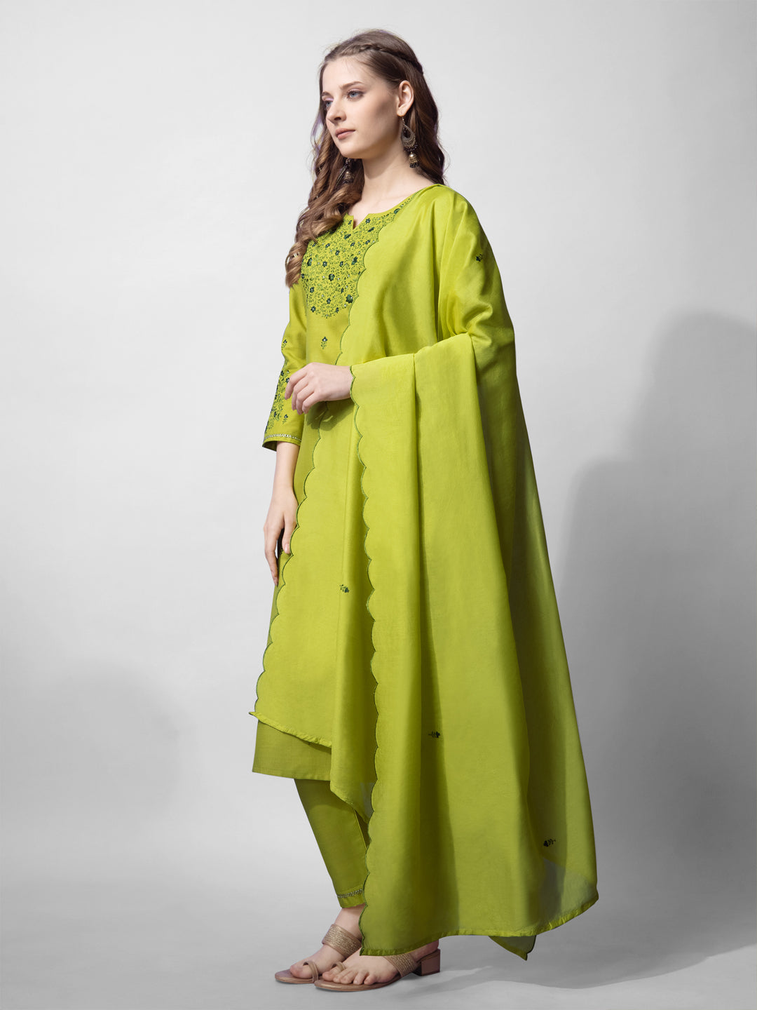 Jyoti Fashion Women's Parrot Green Cotton Blend Embroidered Kurta Set | Swadesiicart