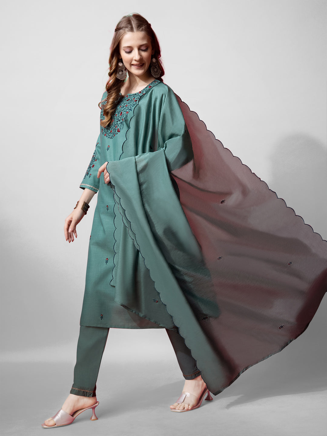 Jyoti Fashion Women's Teal Cotton Blend Embroidered Kurta Set | Swadesiicart