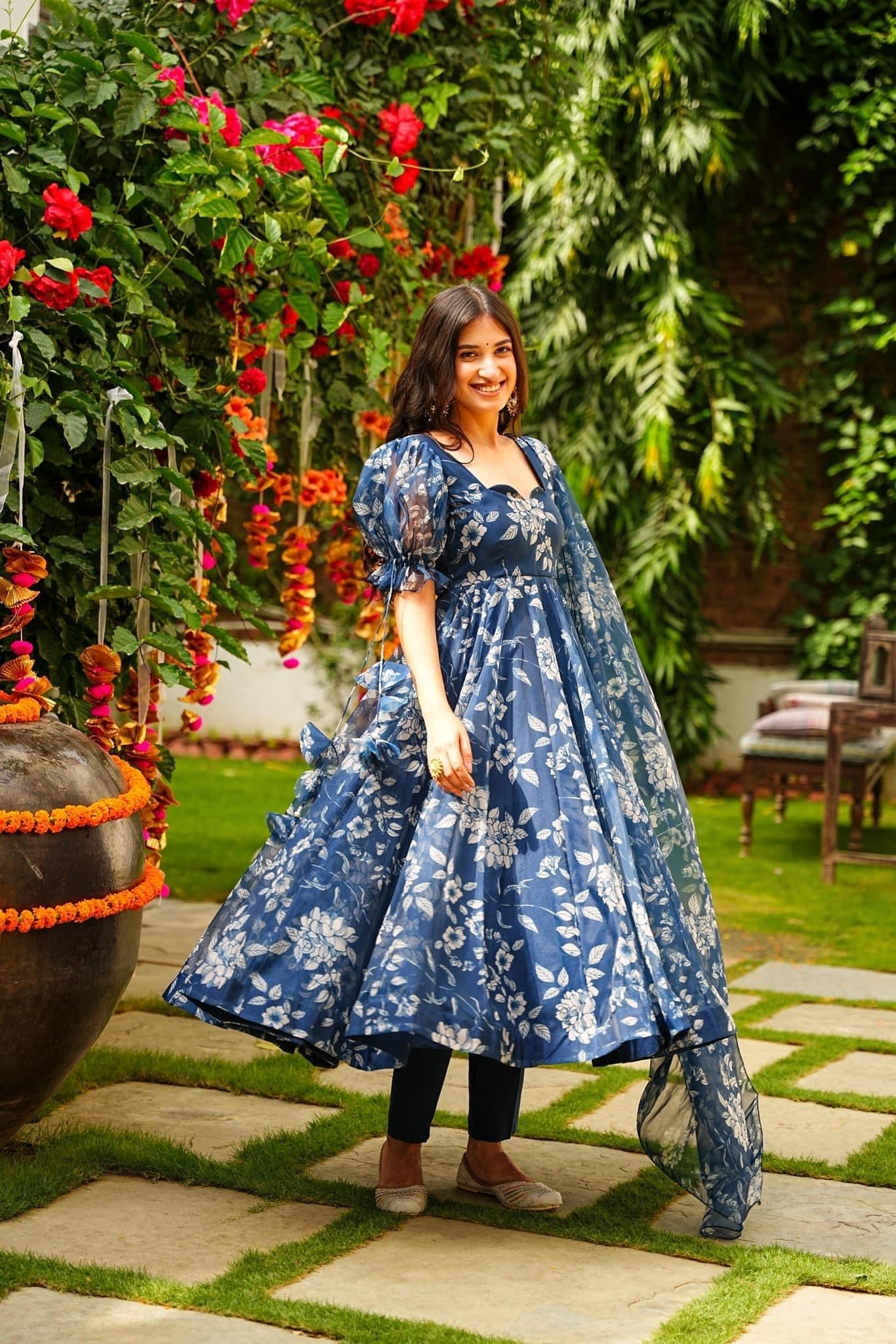 Jyoti Fashion Women's Navy Blue Tabby Silk Heavy Digital Printed Kurta Set | Swadesiicart