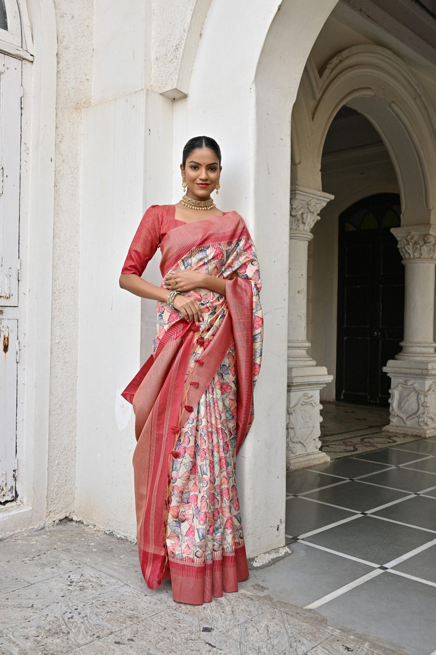 Jyoti Fashion Women's Peach Tussar Silk Zari Woven Traditional Saree with Blouse | Swadesiicart