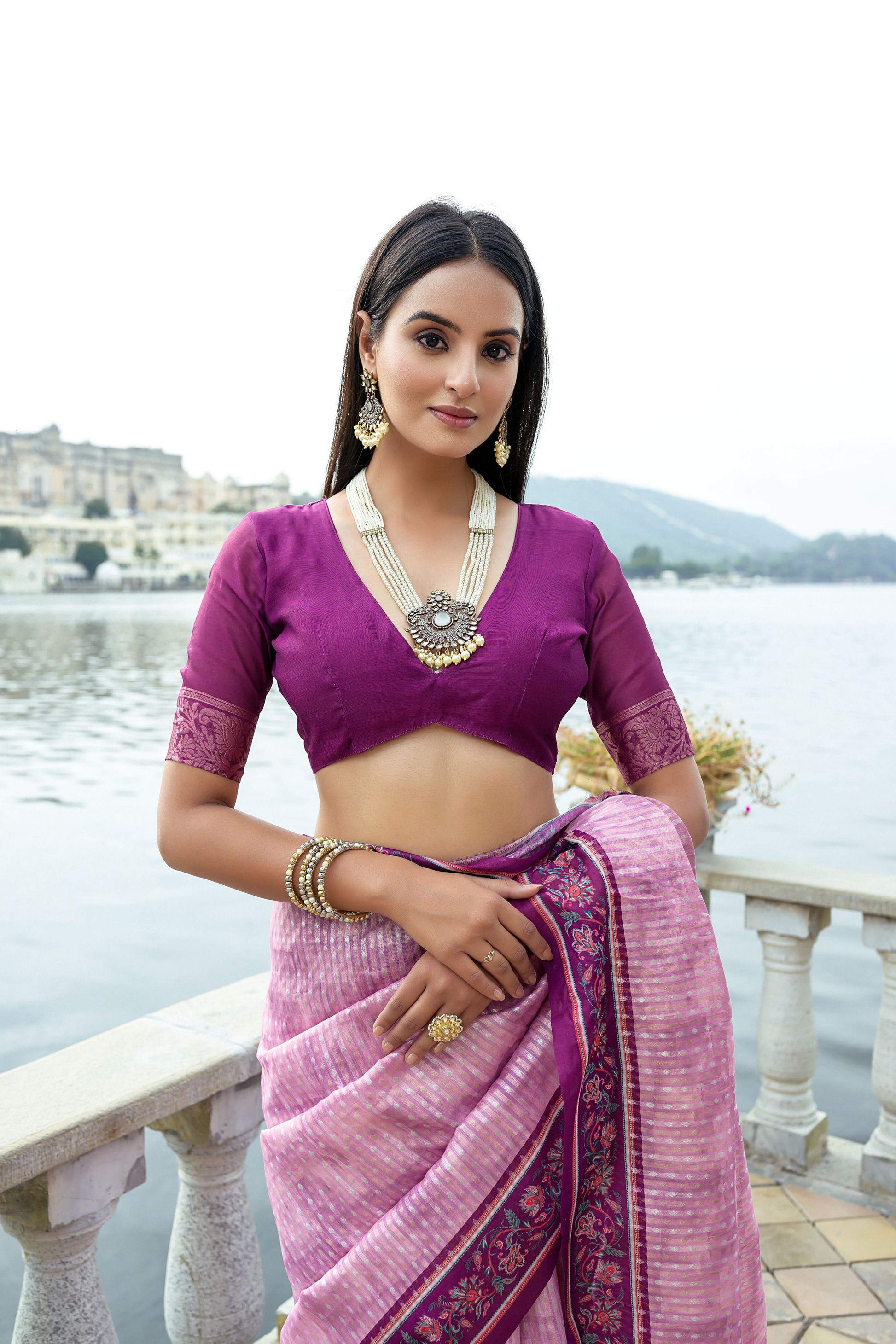 Jyoti Fashion Women's Pink Soft Silk Zari Woven Traditional Saree with Blouse | Swadesiicart