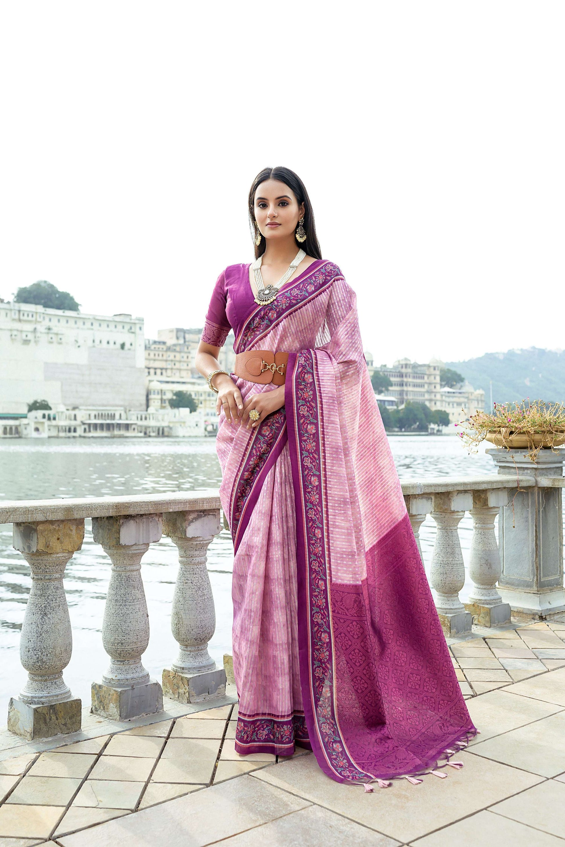 Jyoti Fashion Women's Pink Soft Silk Zari Woven Traditional Saree with Blouse | Swadesiicart