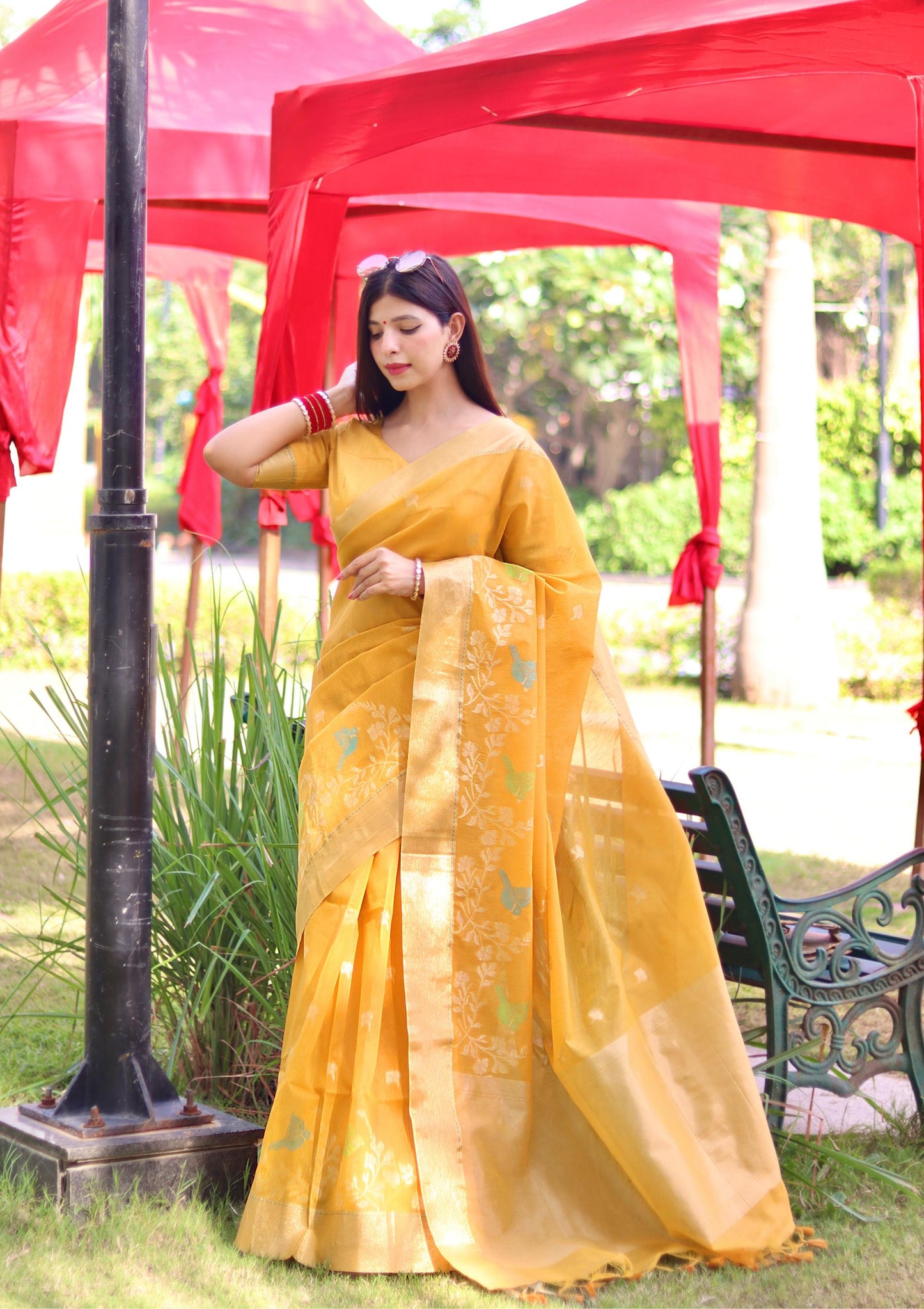 Jyoti Fashion Women's Yellow Linen Silk Zari Woven Traditional Saree with Blouse | Swadesiicart