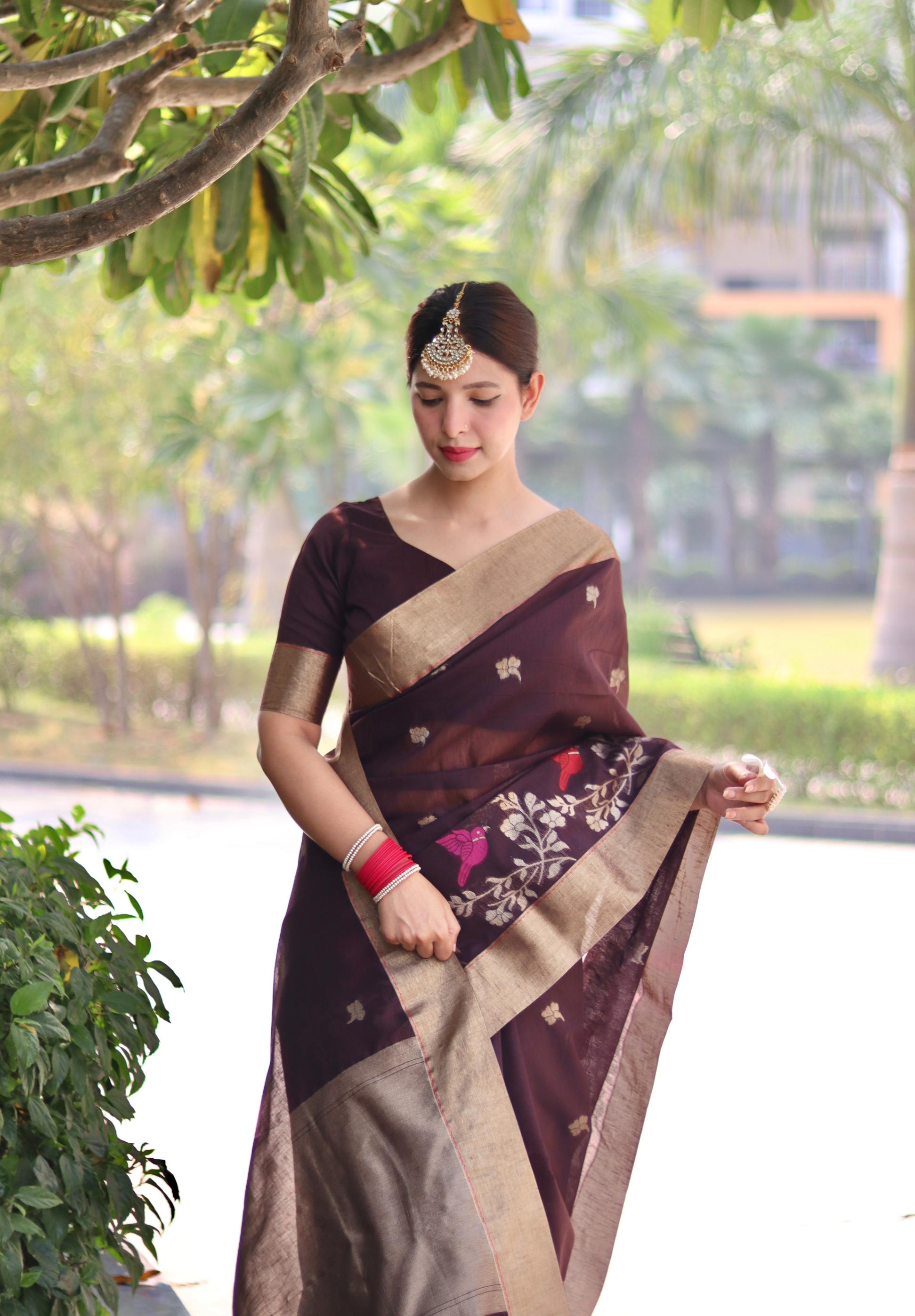 Jyoti Fashion Women's Coffee Linen Silk Zari Woven Traditional Saree with Blouse | Swadesiicart