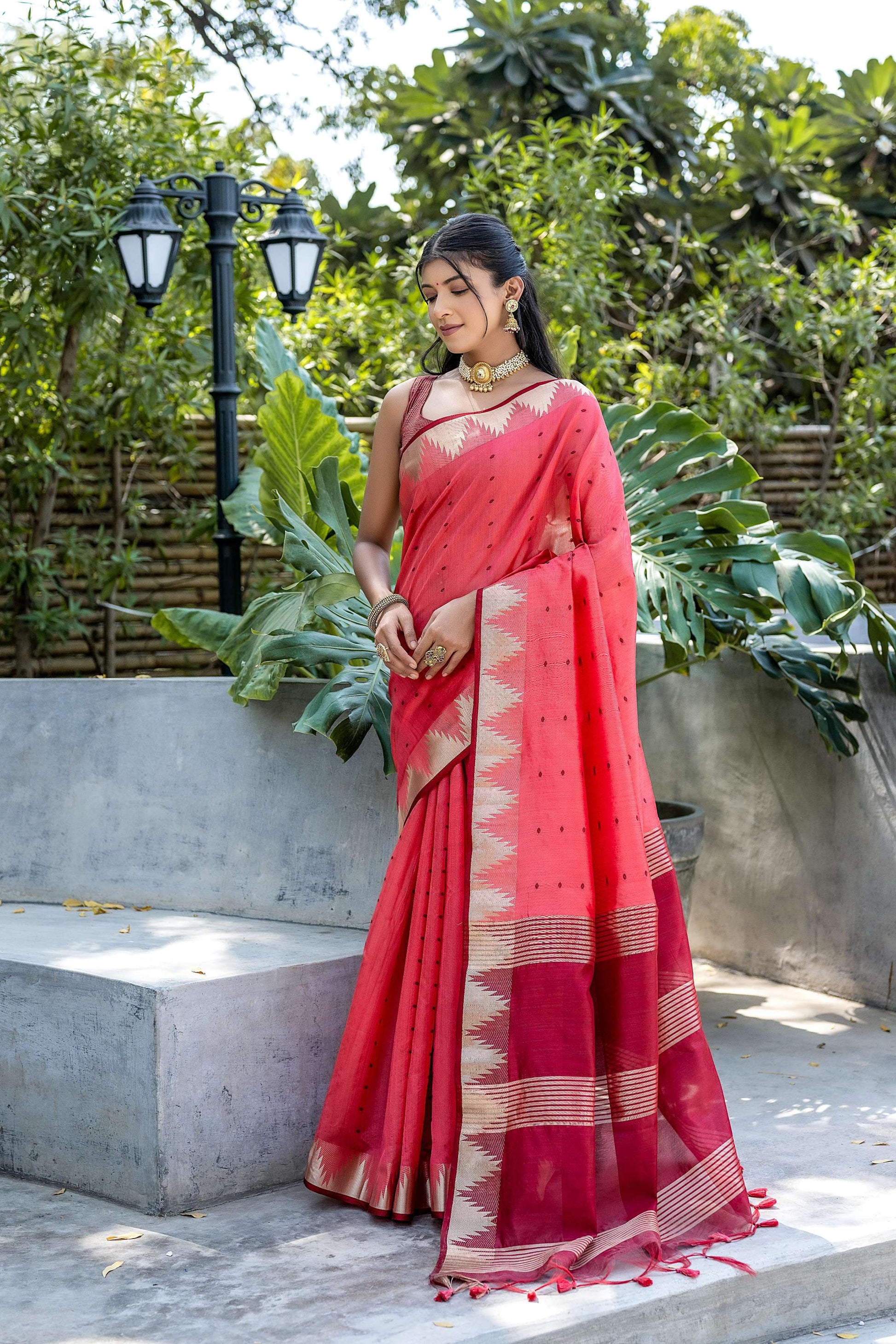 Jyoti Fashion Women's Coral Tussar Silk Temple Border with Zari Lining Traditional Saree with Blouse | Swadesiicart
