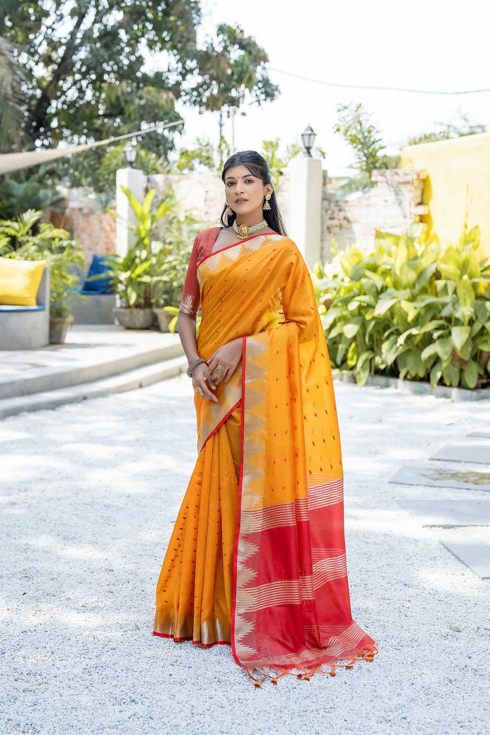 Jyoti Fashion Women's Mustard Tussar Silk Temple Border with Zari Lining Traditional Saree with Blouse | Swadesiicart