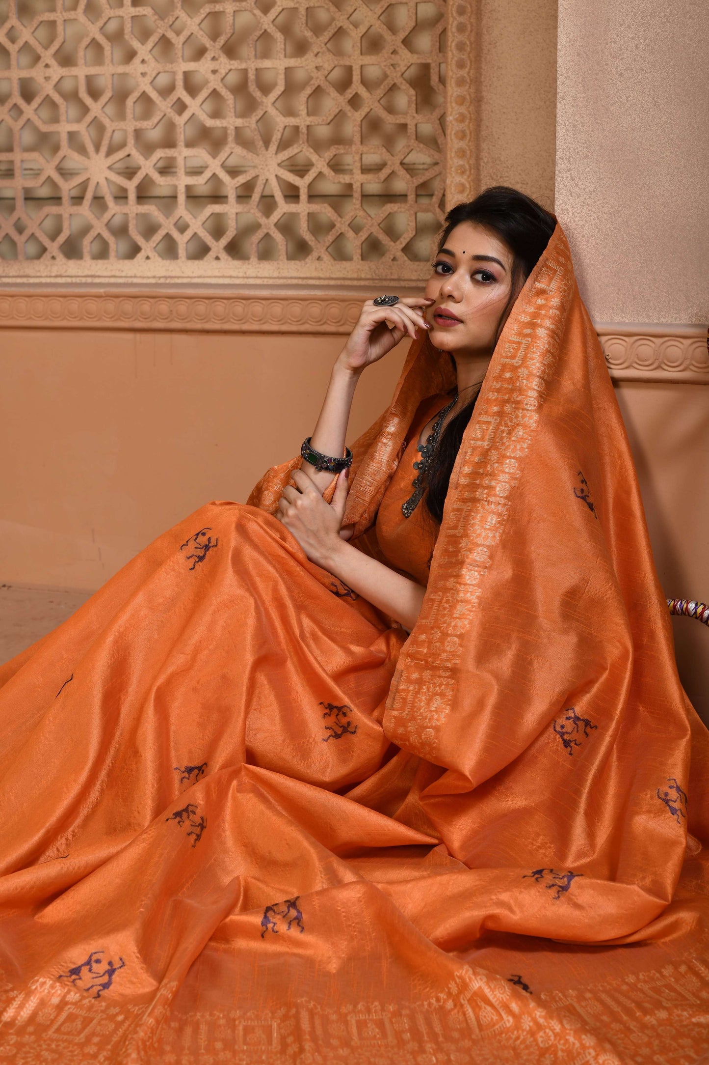 Jyoti Fashion Women's Orange Handloom Raw Silk Weaving Pallu Traditional Saree with Blouse | Swadesiicart