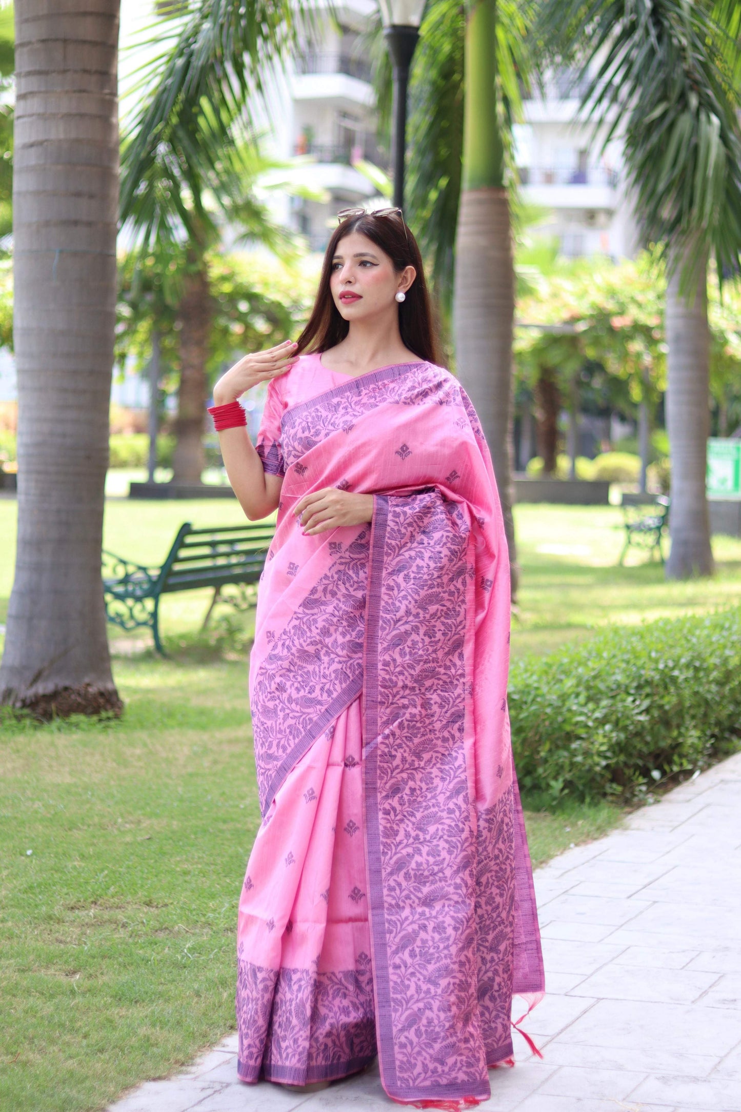 Jyoti Fashion Women's Baby Pink Handloom Raw Silk Weaving Pallu Traditional Saree with Blouse | Swadesiicart