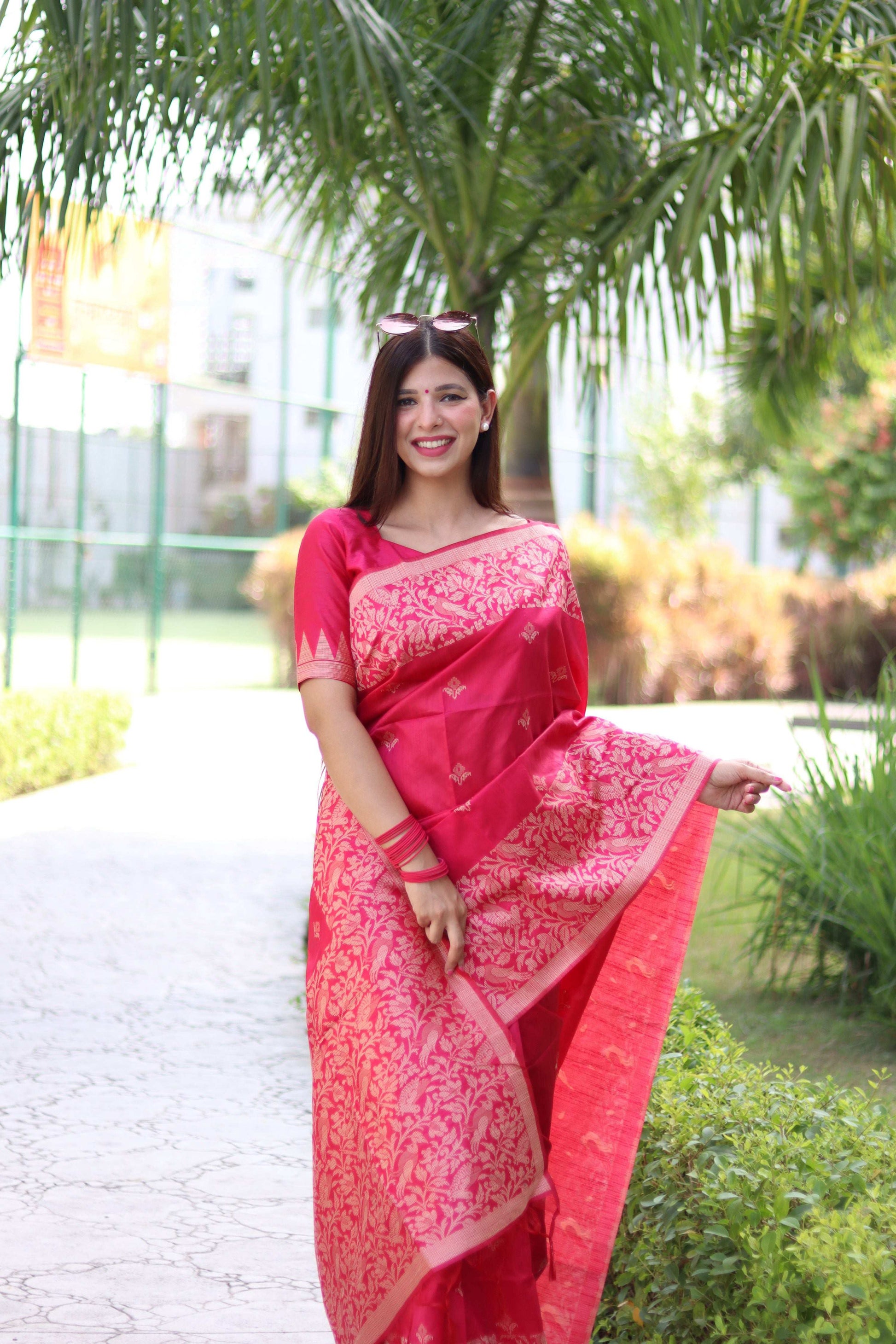 Jyoti Fashion Women's Rani Pink Handloom Raw Silk Weaving Pallu Traditional Saree with Blouse | Swadesiicart