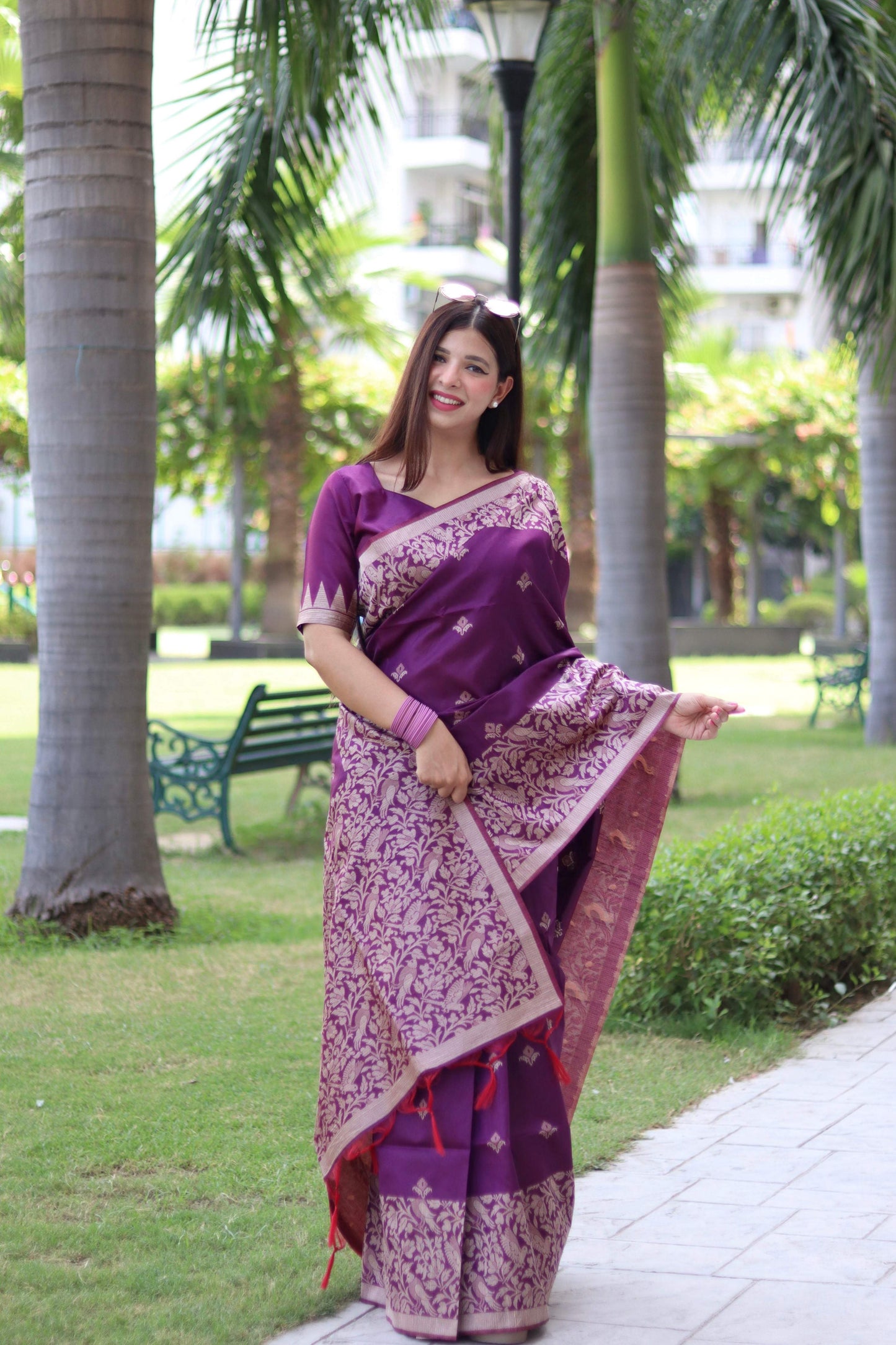 Jyoti Fashion Women's Purple Handloom Raw Silk Weaving Pallu Traditional Saree with Blouse | Swadesiicart