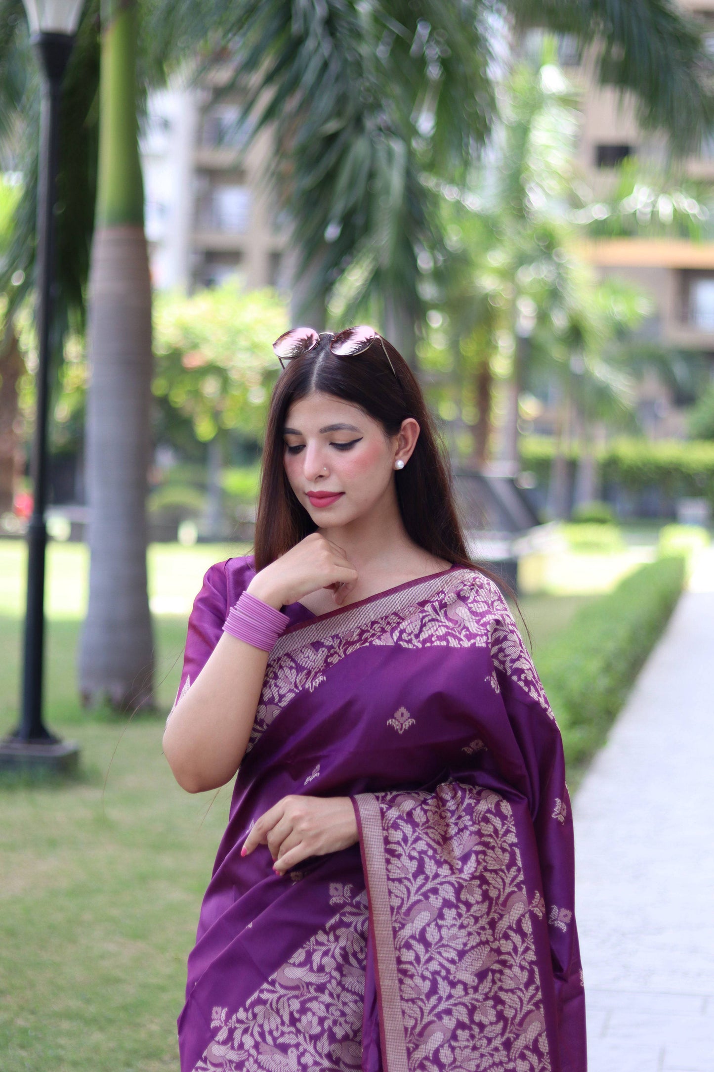 Jyoti Fashion Women's Purple Handloom Raw Silk Weaving Pallu Traditional Saree with Blouse | Swadesiicart
