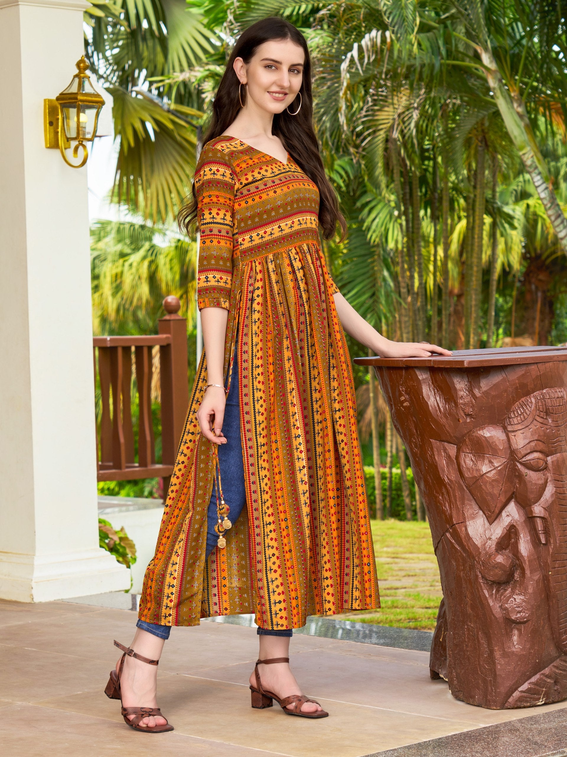 Jyoti Fashion Women's Yellow Rayon Geometric Printed Casual Flared kurta | Swadesiicart