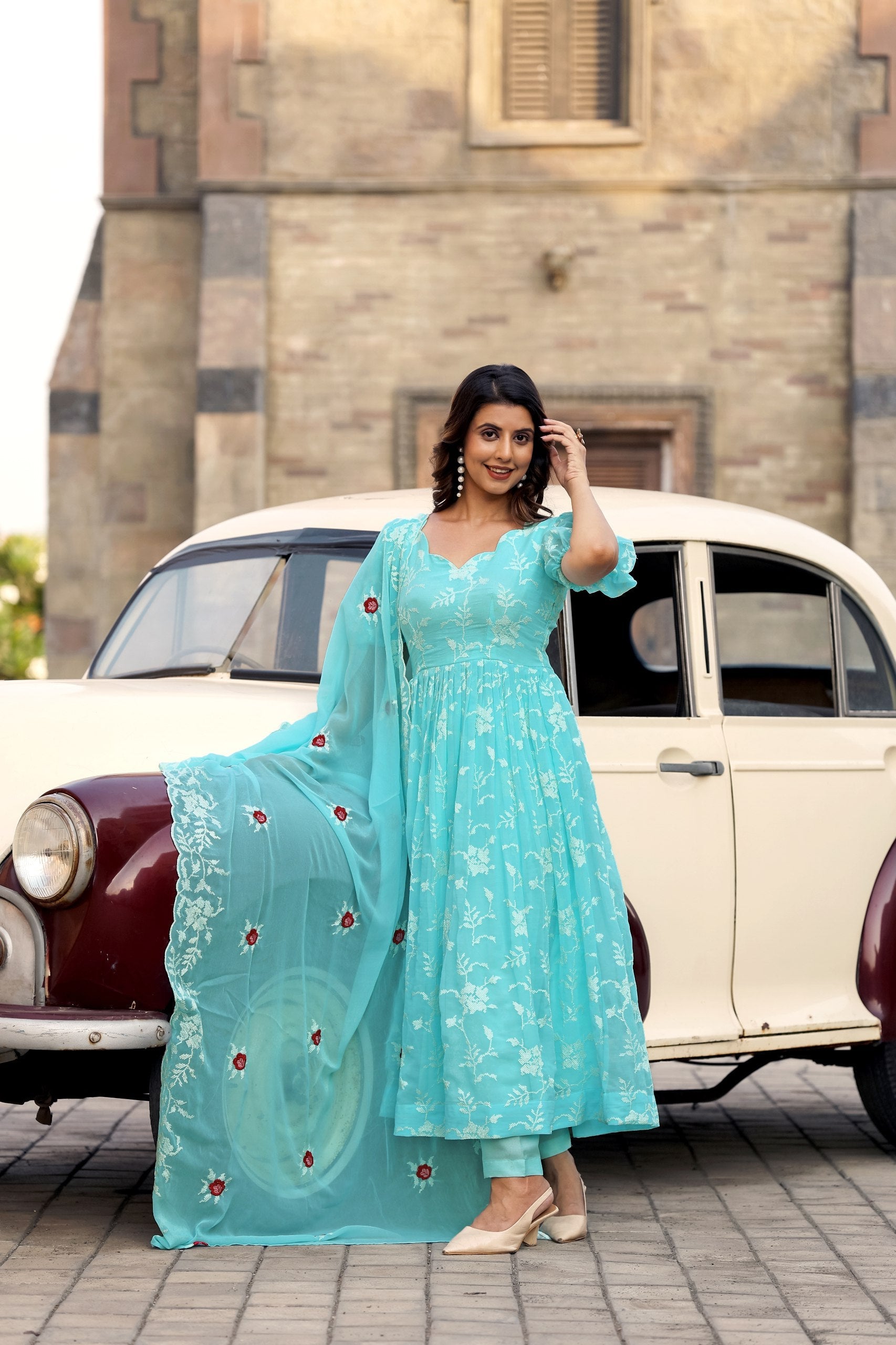 Jyoti Fashion Women's Sky Blue Faux Georgette Resham Embroidered Kurta Set with Dupatta | Swadesiicart