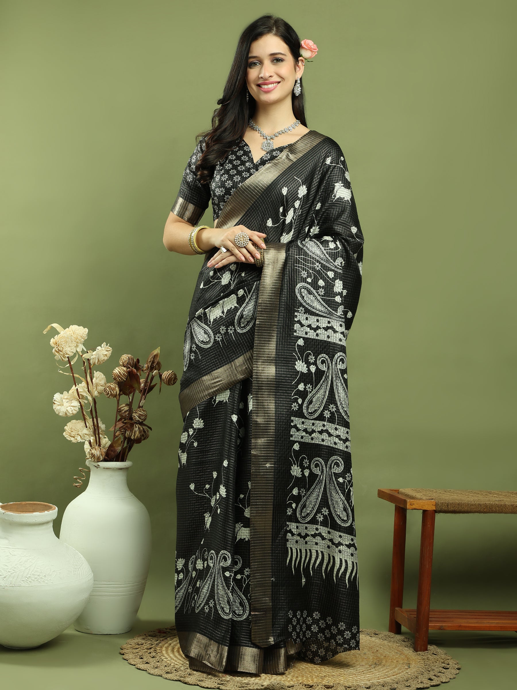 Jyoti Fashion Women's Black Silk Blend Floral Print with Checks Jari Weaving Saree with Blouse | Swadesiicart