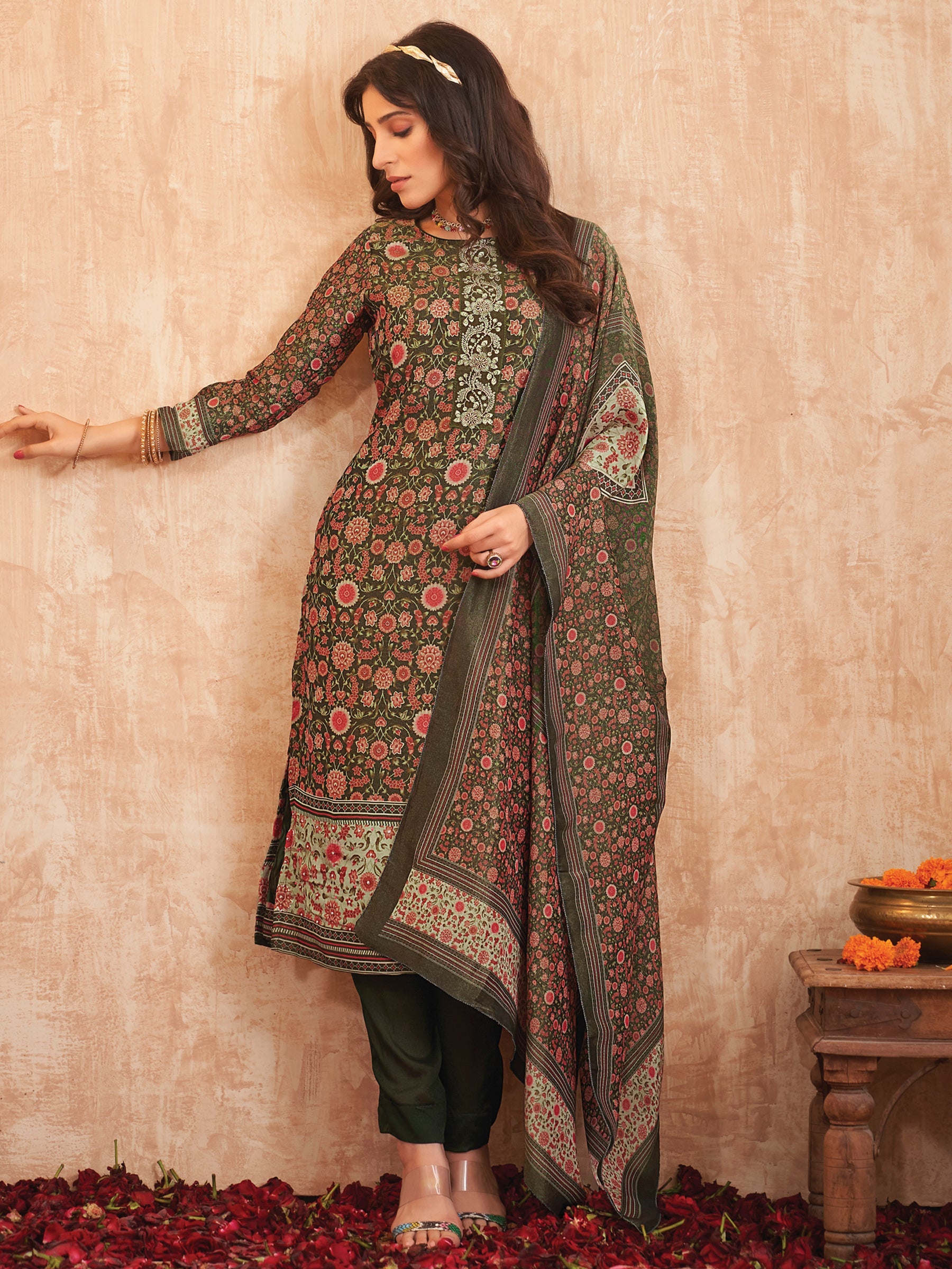 Jyoti Fashion Women's Green Pure Tissue Shimmer Floral Digital Print With Zardoshi Hand Work Salwar Suit Set | Swadesiicart
