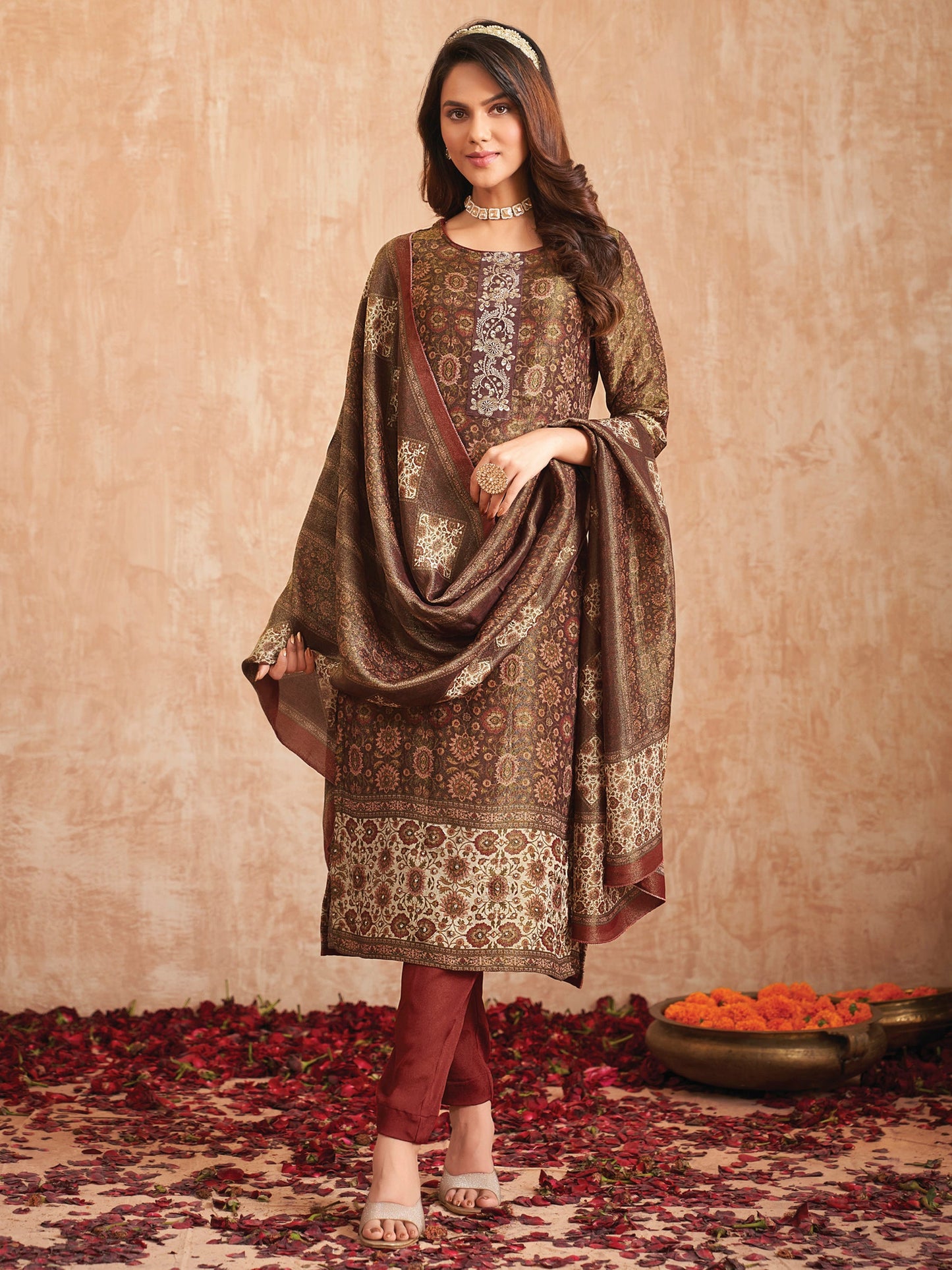 Jyoti Fashion Women's Gold Pure Tissue Shimmer Floral Digital Print With Zardoshi Hand Work Salwar Suit Set | Swadesiicart