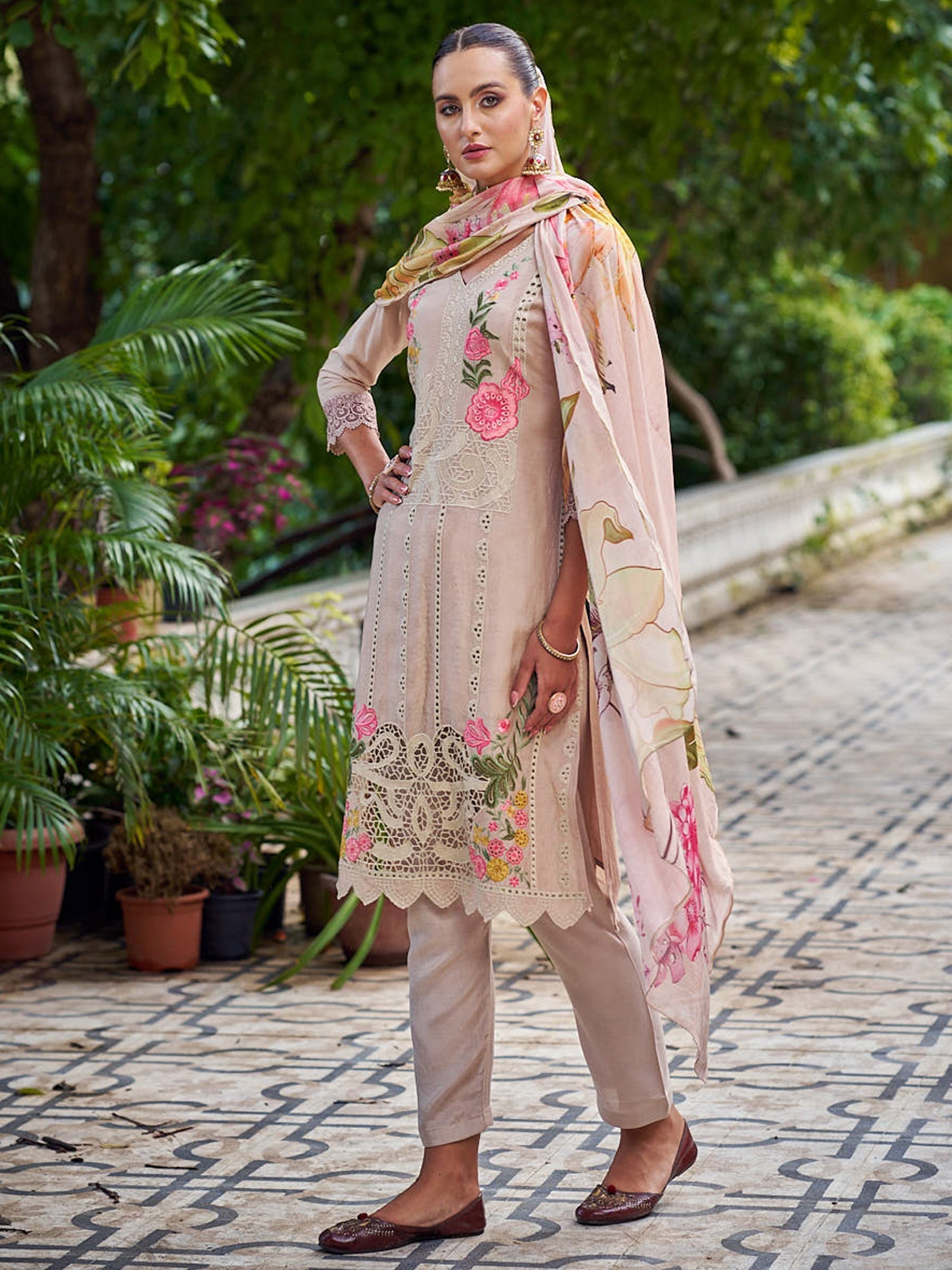 Jyoti Fashion Women's Beige Muslin Resham Thread with Jari & Cut Work Salwar Suit Set | Swadesiicart
