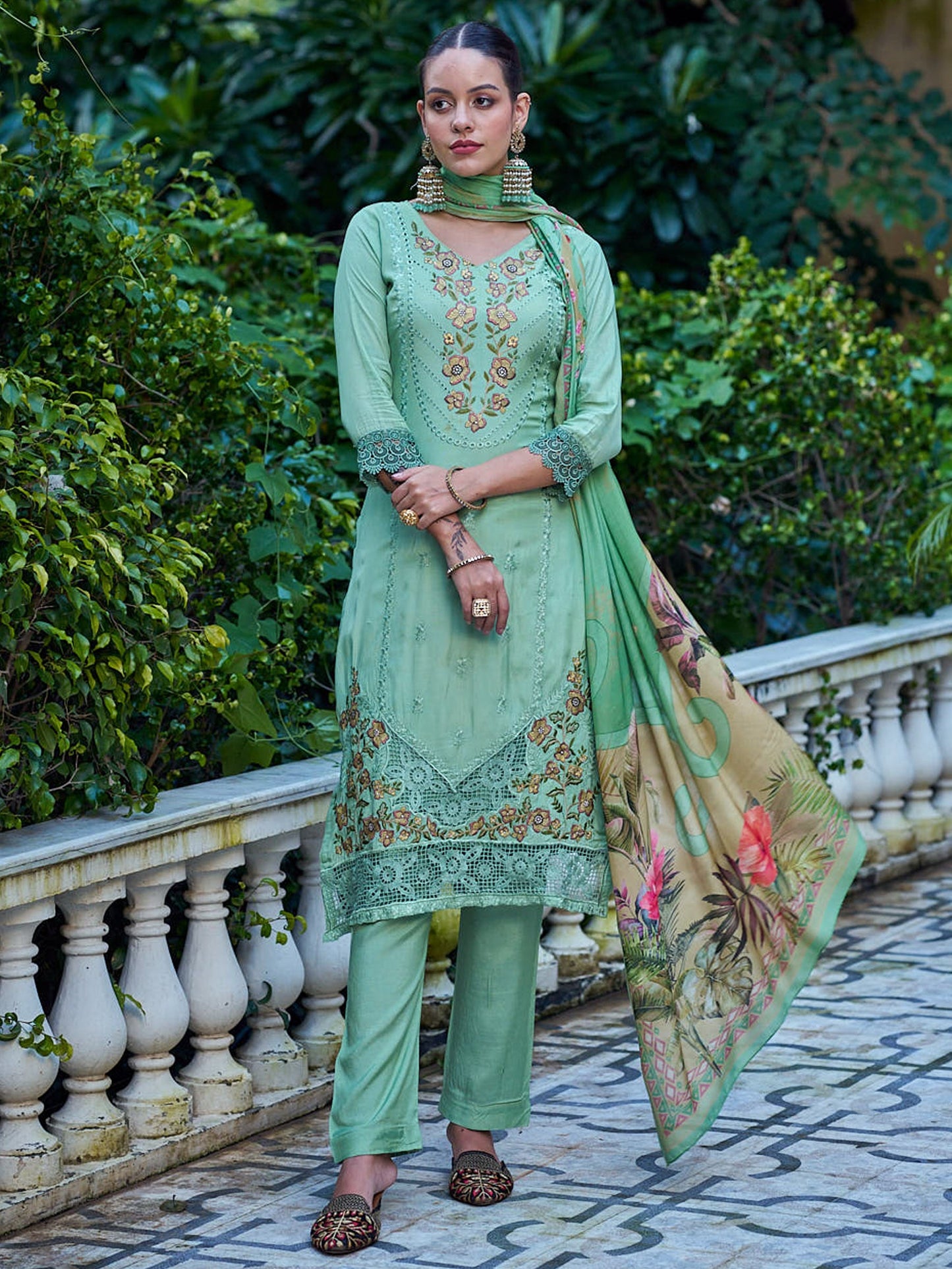 Jyoti Fashion Women's Green Muslin Resham Thread with Jari & Cut Work Salwar Suit Set | Swadesiicart