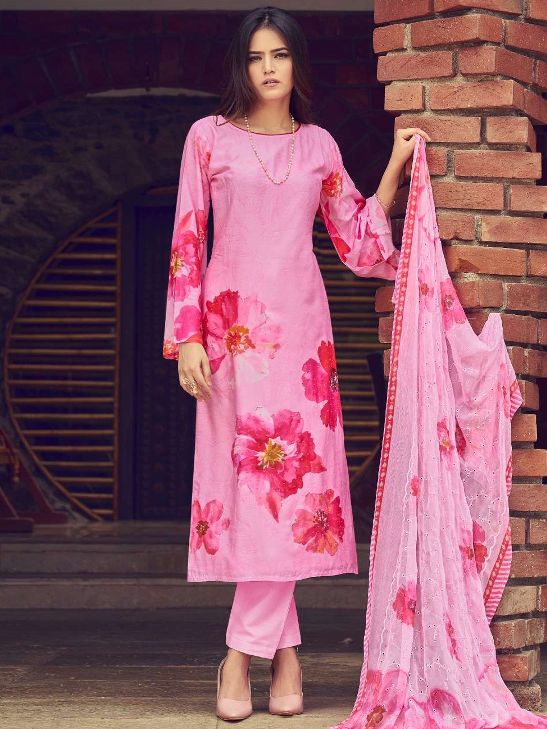 Jyoti Fashion Women's Pink Muslin Floral Digital Print with Sequins Work Salwar Suit Set | Swadesiicart