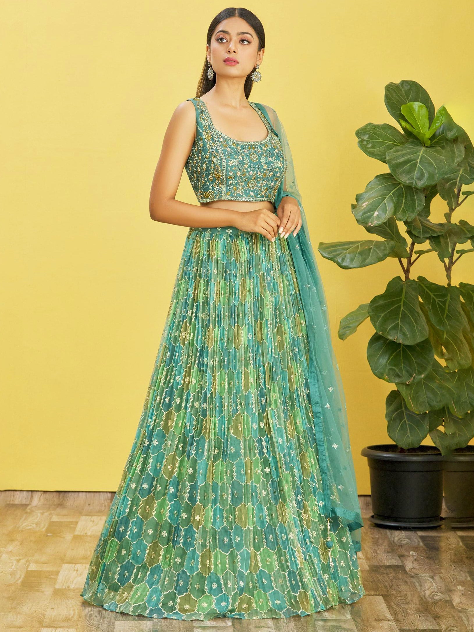 Jyoti Fashion Women's Green Organza Real Mirror with Sequins Thread Embroidered Lehenga Choli & Dupatta | Swadesiicart