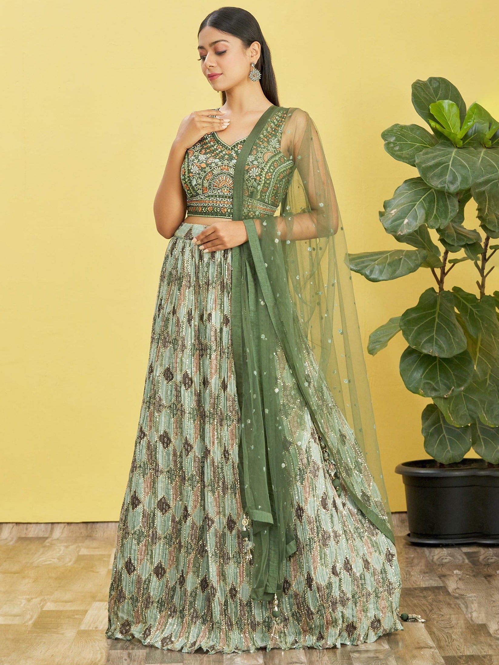 Jyoti Fashion Women's Green Chinon Real Mirror with Sequins Thread Embroidered Lehenga Choli & Dupatta | Swadesiicart