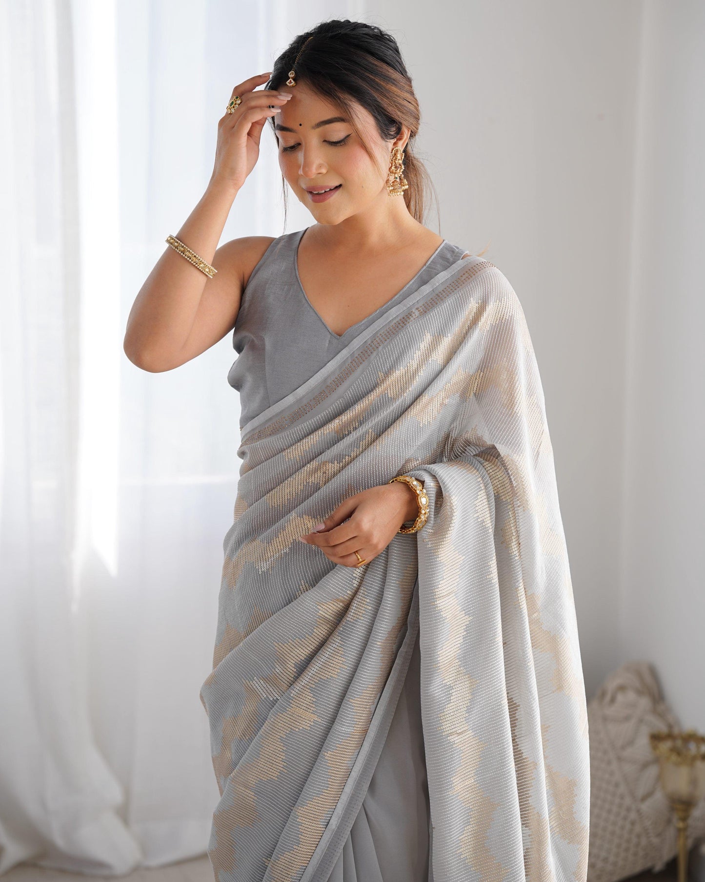 Jyoti Fashion Women's Grey Georgette Sequin Swarovski Designer Saree with Blouse | Swadesiicart