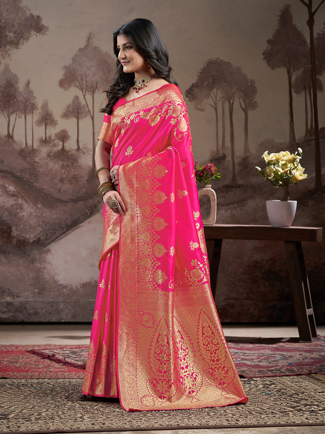 Jyoti Fashion Women's Pink Soft Lichi Silk Jacquard Traditional Saree with Blouse | Swadesiicart