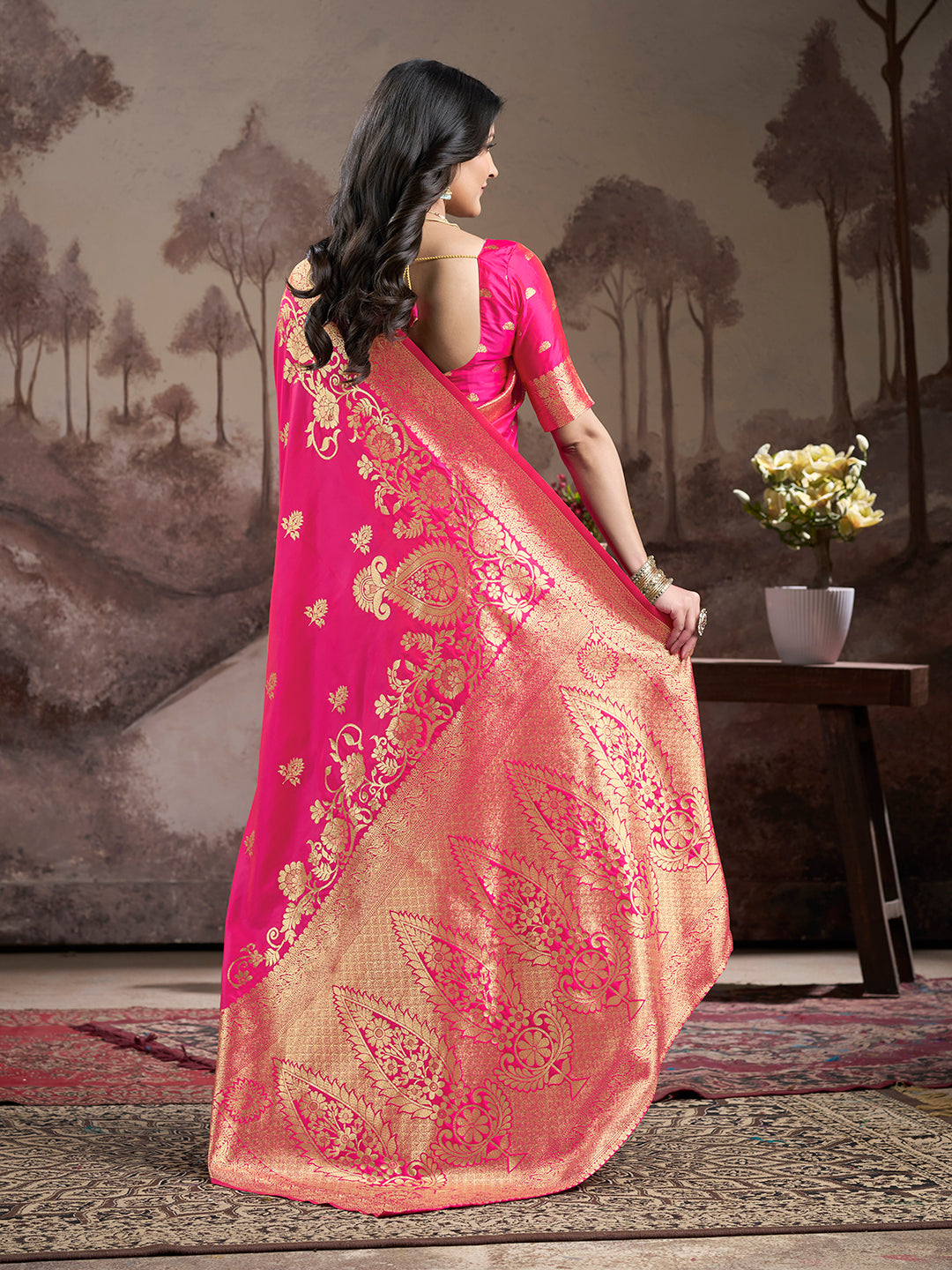 Jyoti Fashion Women's Pink Soft Lichi Silk Jacquard Traditional Saree with Blouse | Swadesiicart