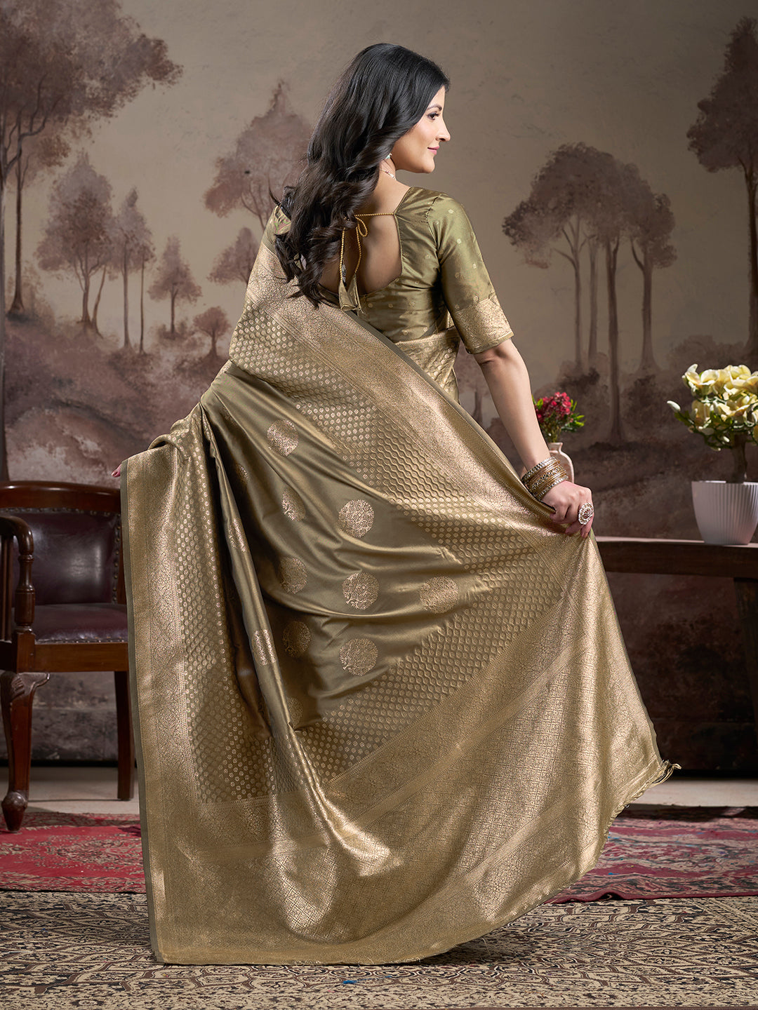 Jyoti Fashion Women's Beige Soft Lichi Silk Jacquard Traditional Saree with Blouse | Swadesiicart