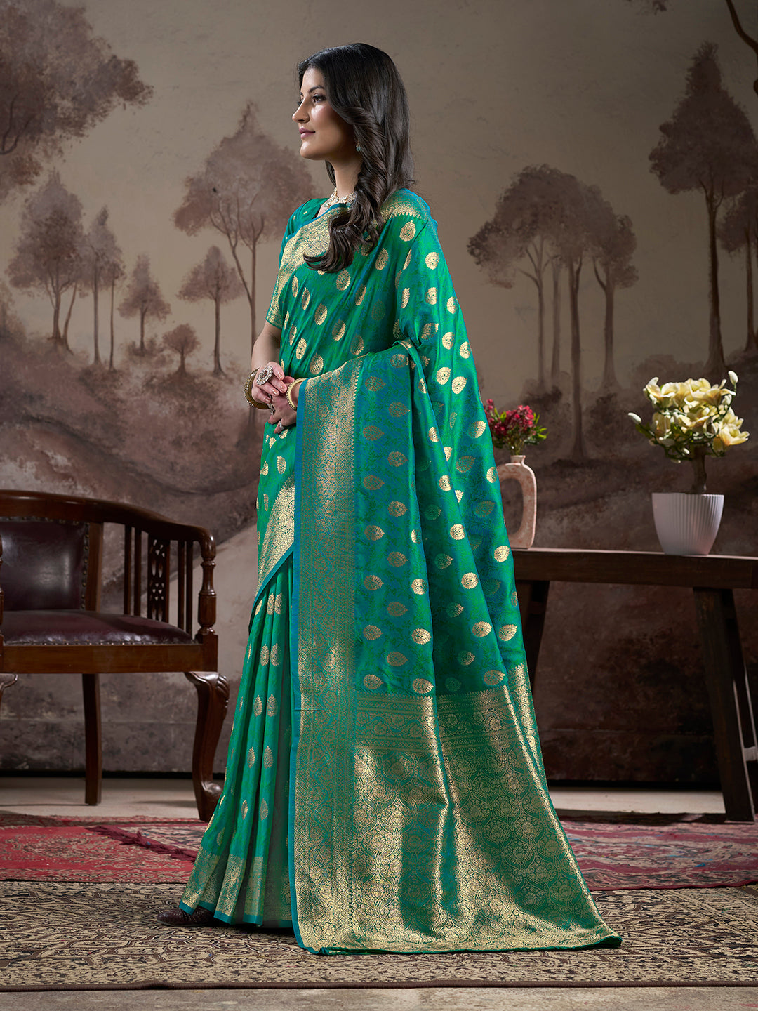 Jyoti Fashion Women's Green Soft Lichi Silk Jacquard Traditional Saree with Blouse | Swadesiicart