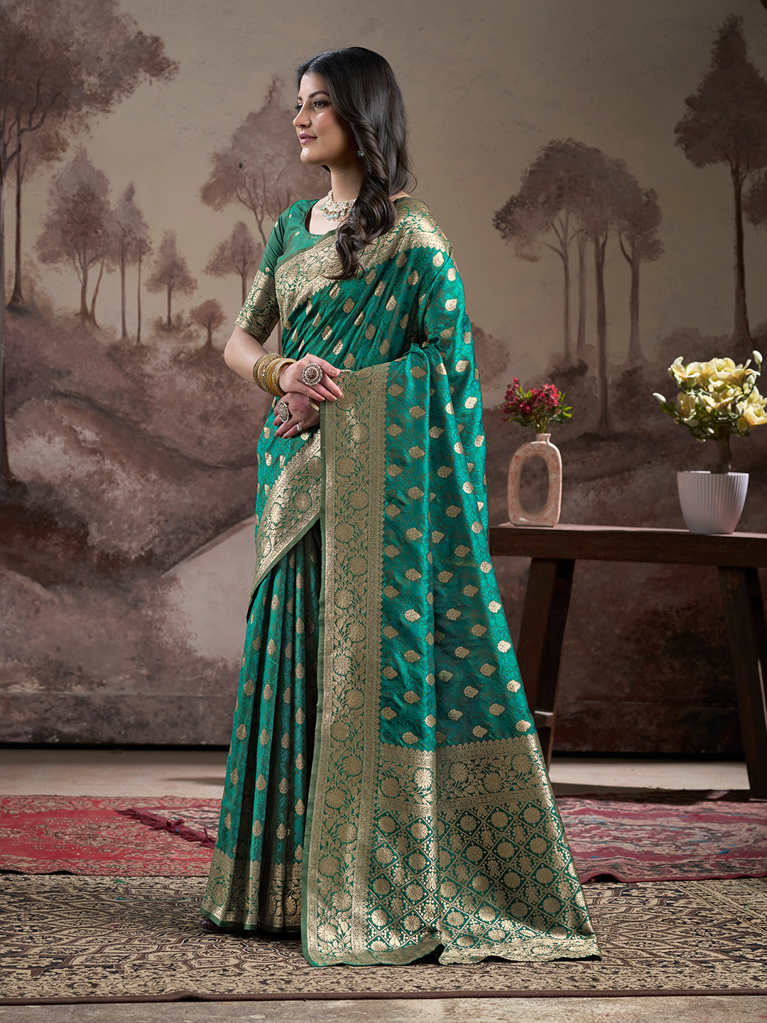 Jyoti Fashion Women's Green Soft Lichi Silk Jacquard Traditional Saree with Blouse | Swadesiicart