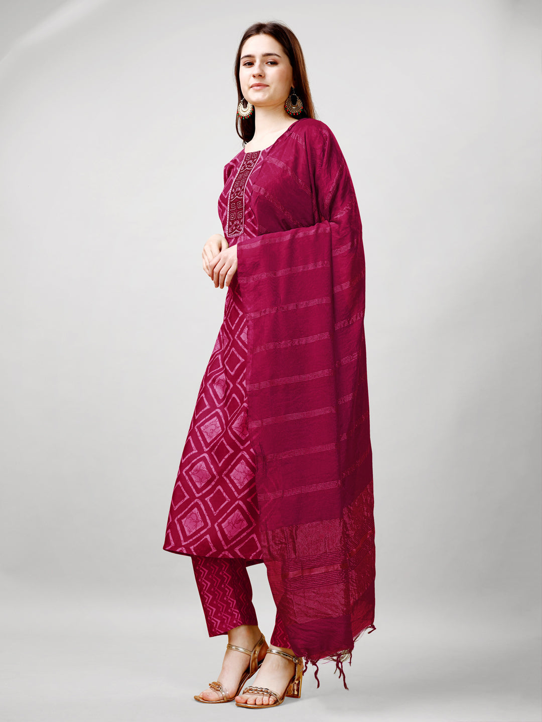 Jyoti Fashion Women's Pink Rayon Printed with Embroidered Kurta Set | Swadesiicart