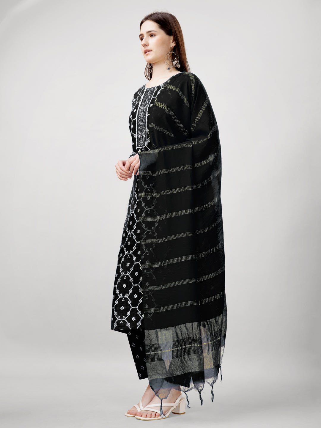 Jyoti Fashion Women's Black Rayon Printed with Embroidered Kurta Set | Swadesiicart