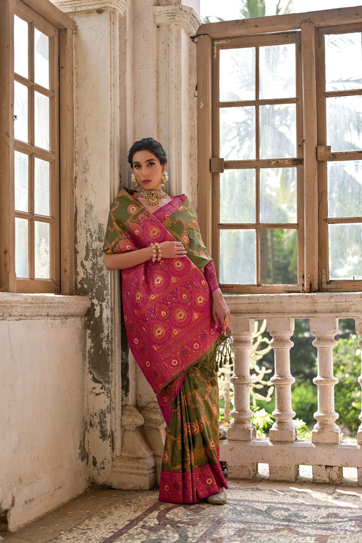 Jyoti Fashion Women's Mehendi Banarasi Silk Zari Woven Traditional Saree with Blouse | Swadesiicart